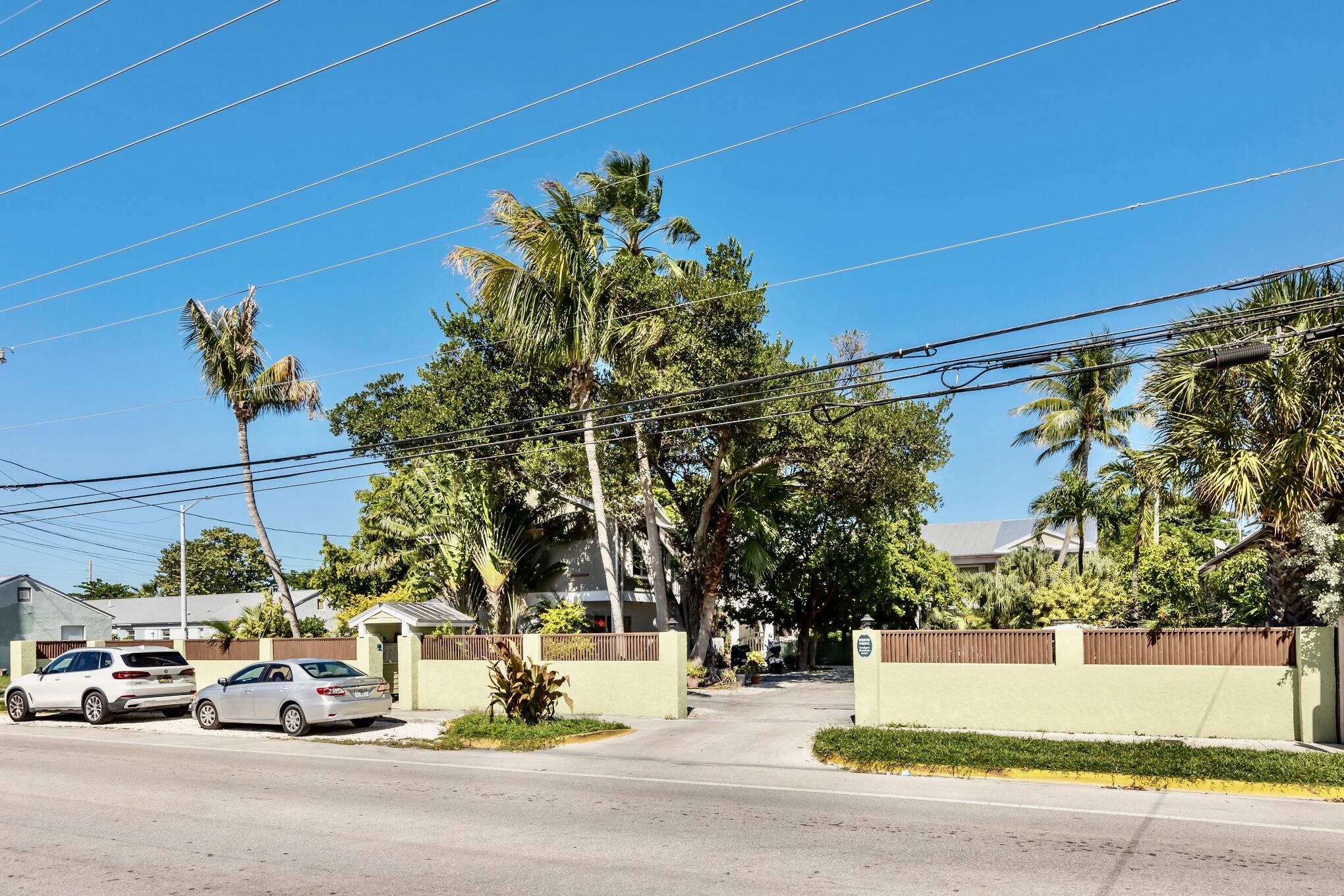 3255 Duck Avenue Unit: 3