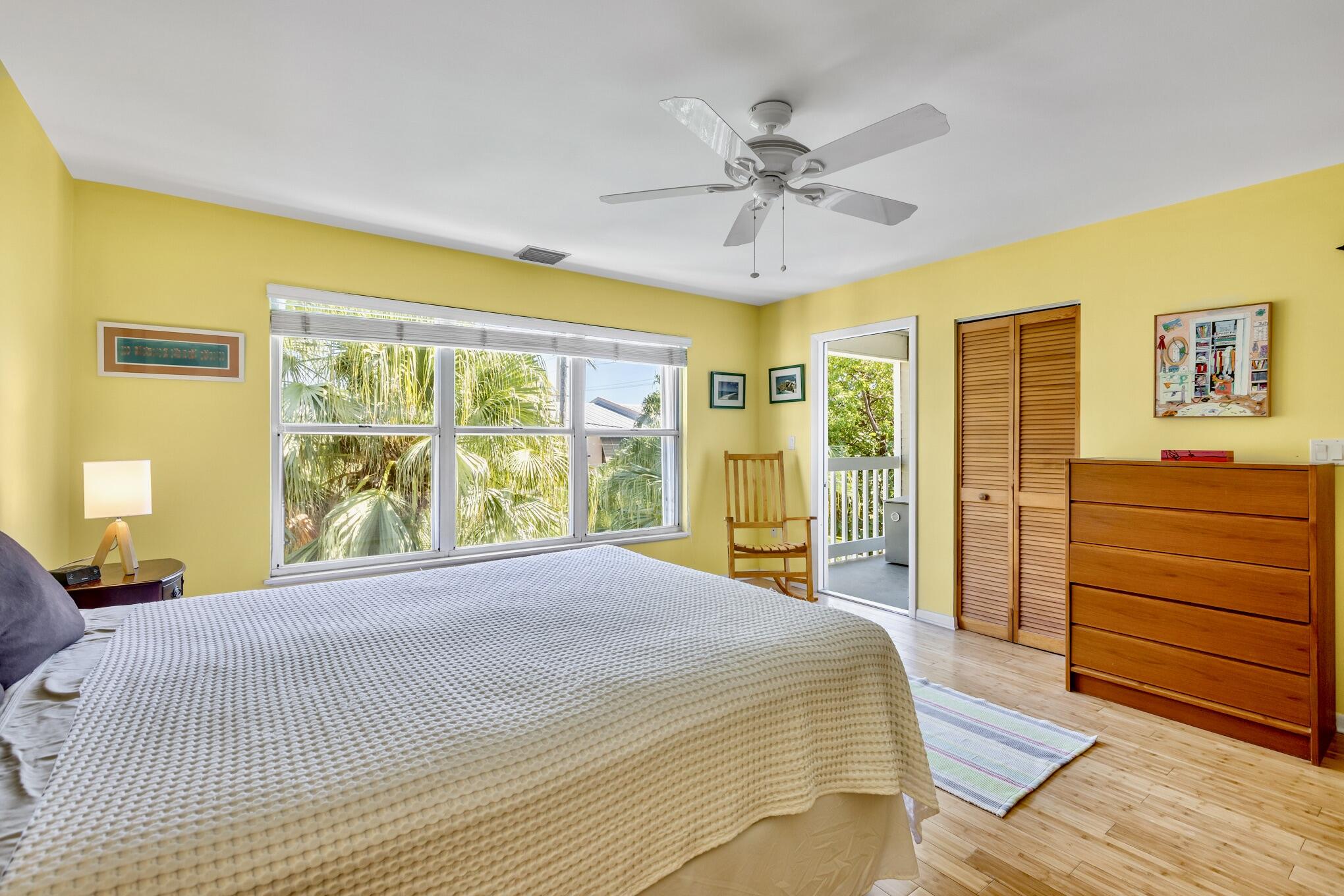 3255 Duck Avenue Unit: 3