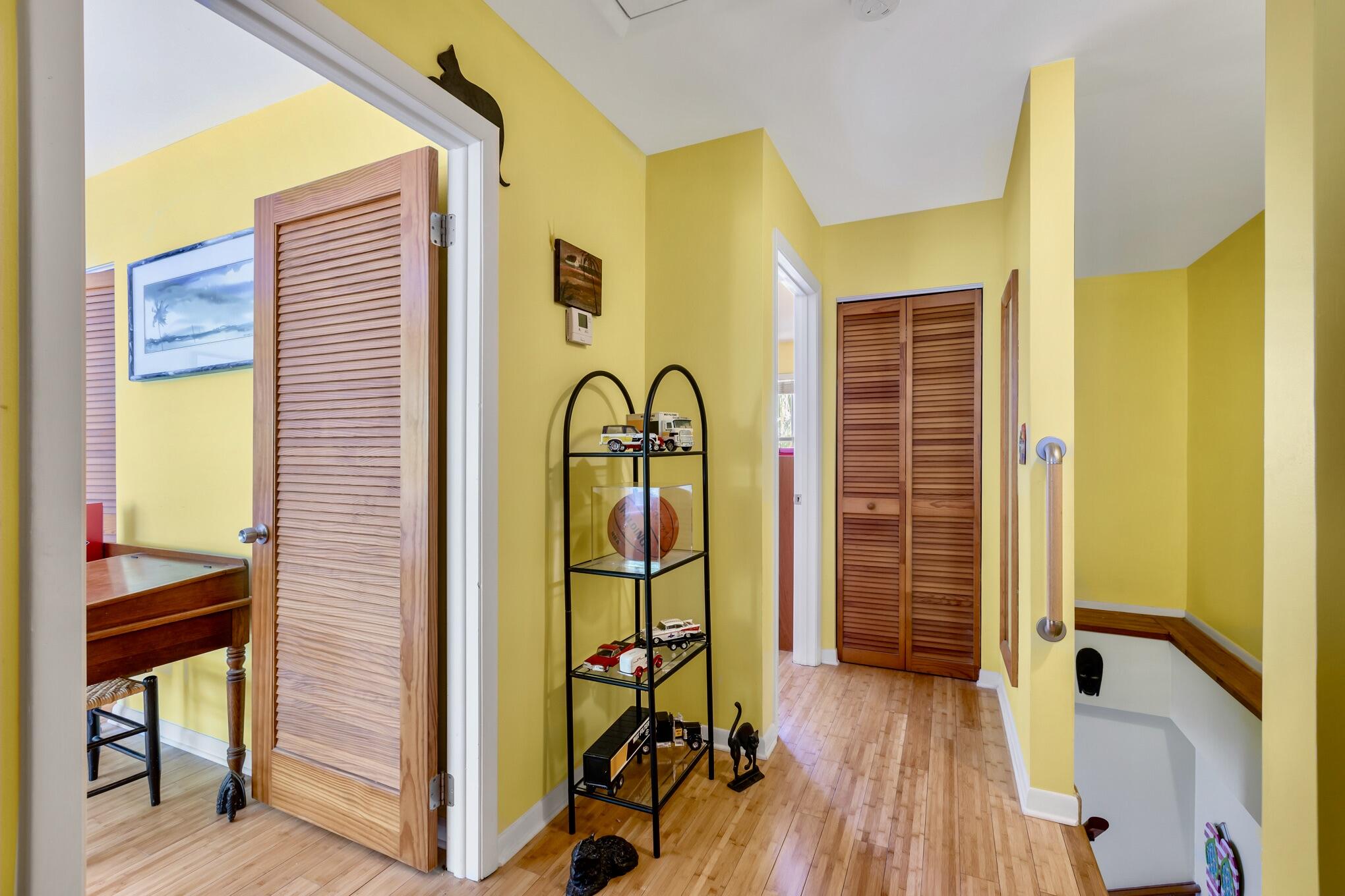 3255 Duck Avenue Unit: 3