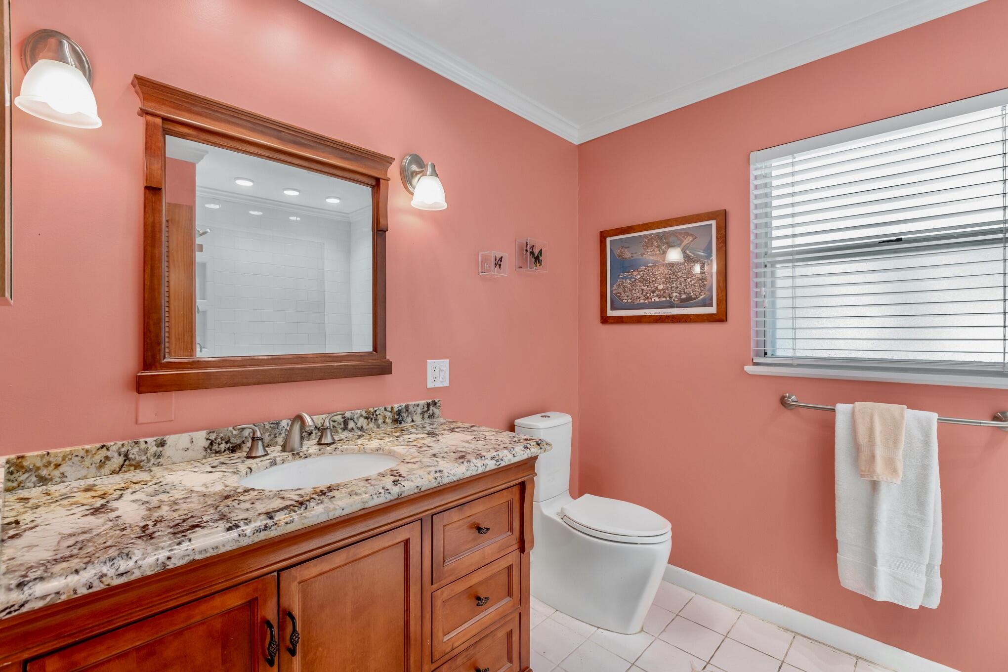 3255 Duck Avenue Unit: 3