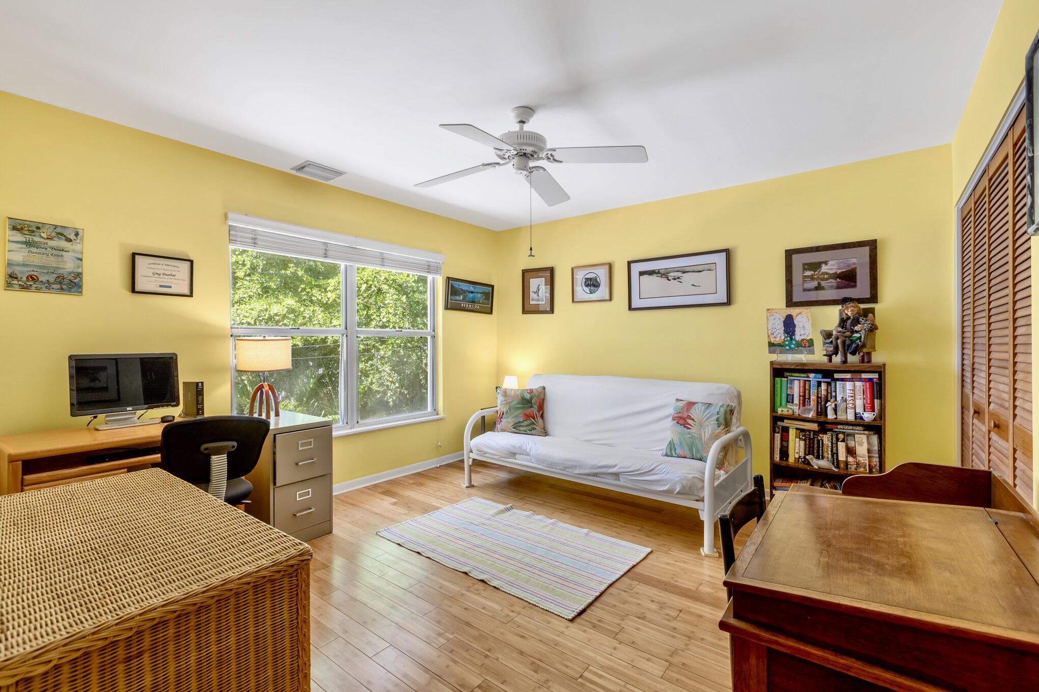 3255 Duck Avenue Unit: 3