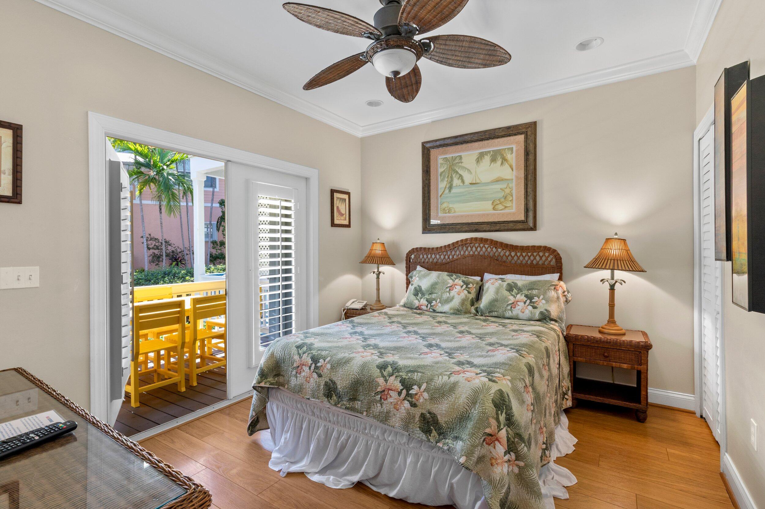 26 Coral Way