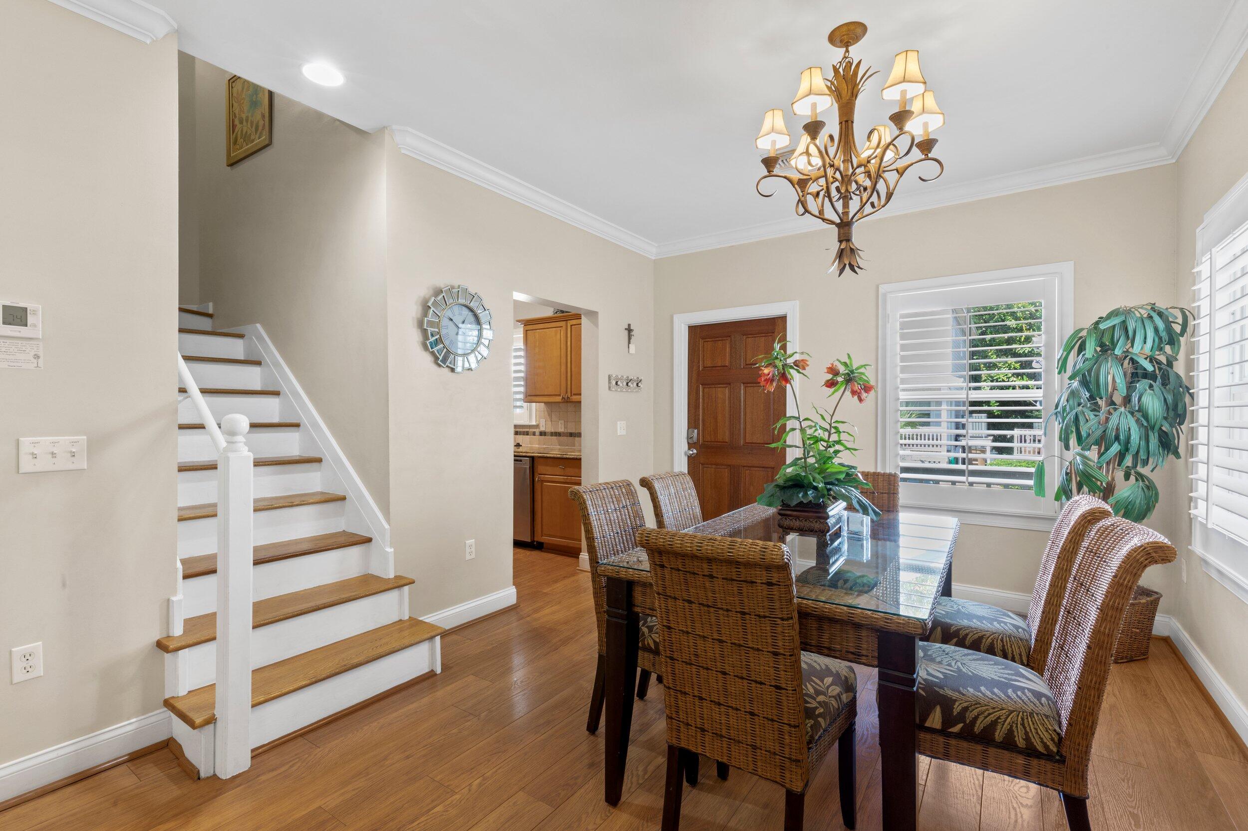 26 Coral Way
