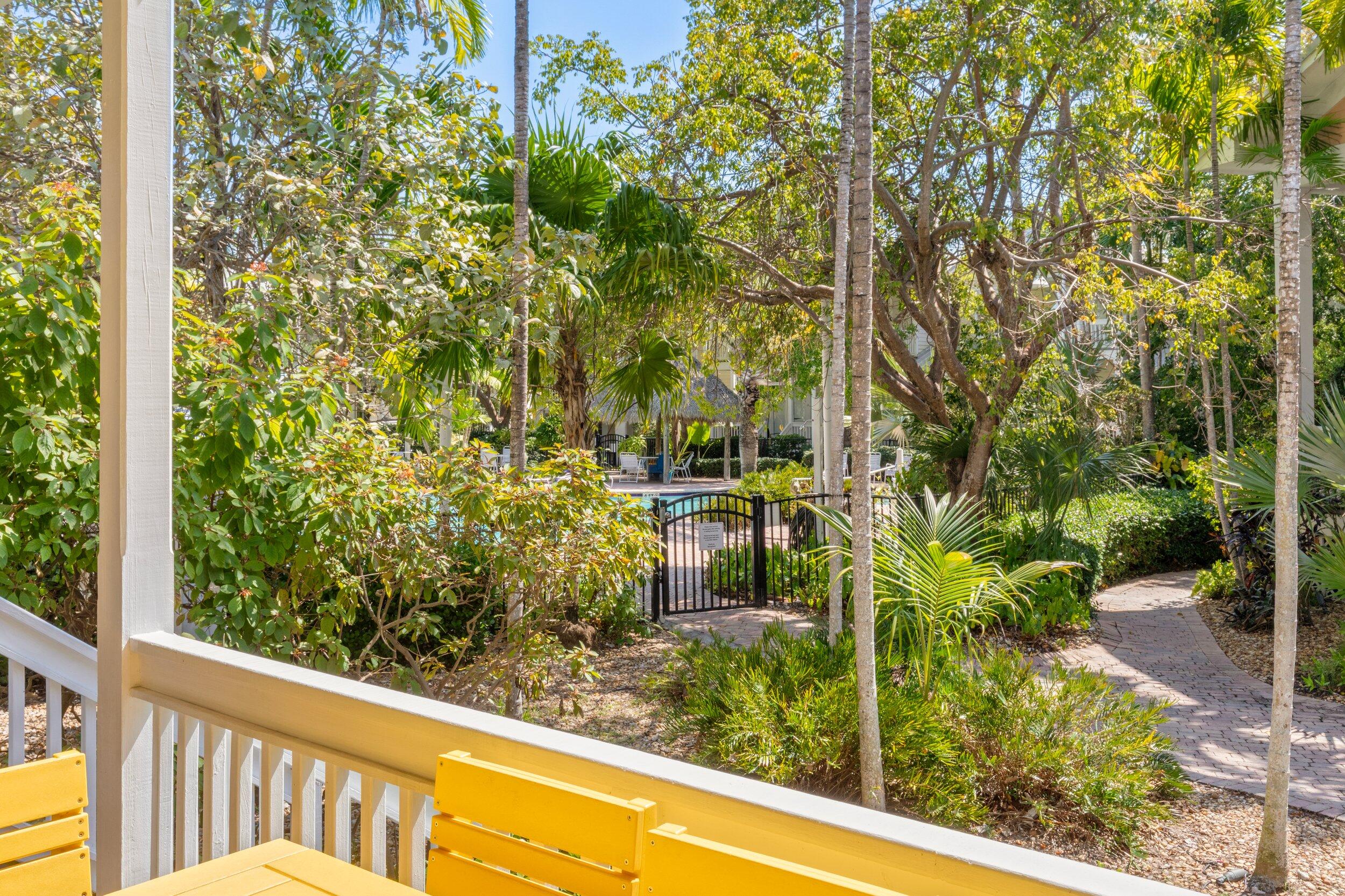 26 Coral Way
