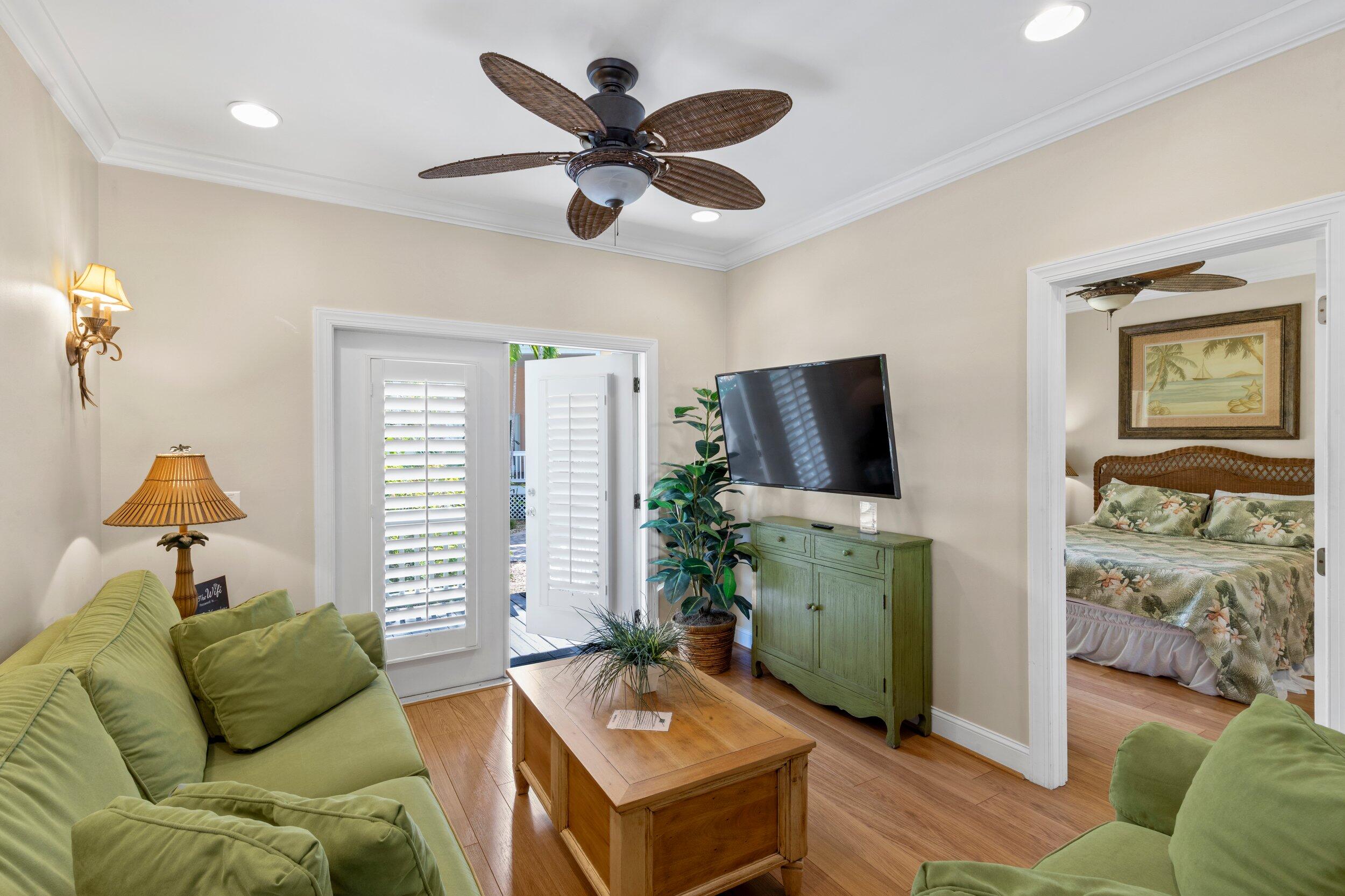 26 Coral Way