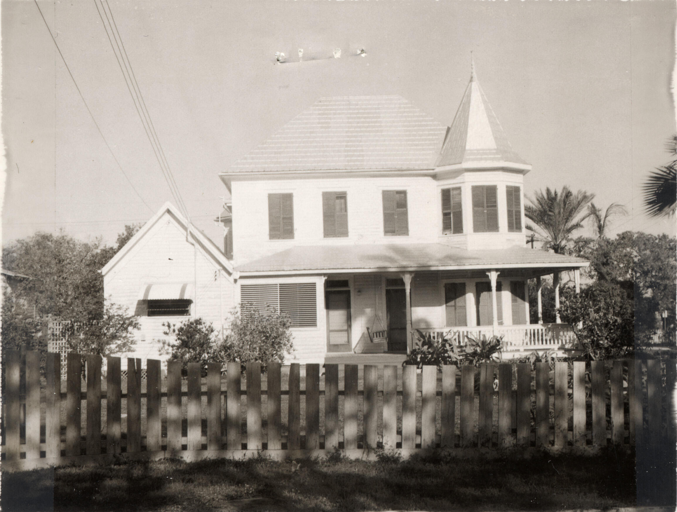 810 Eisenhower Drive