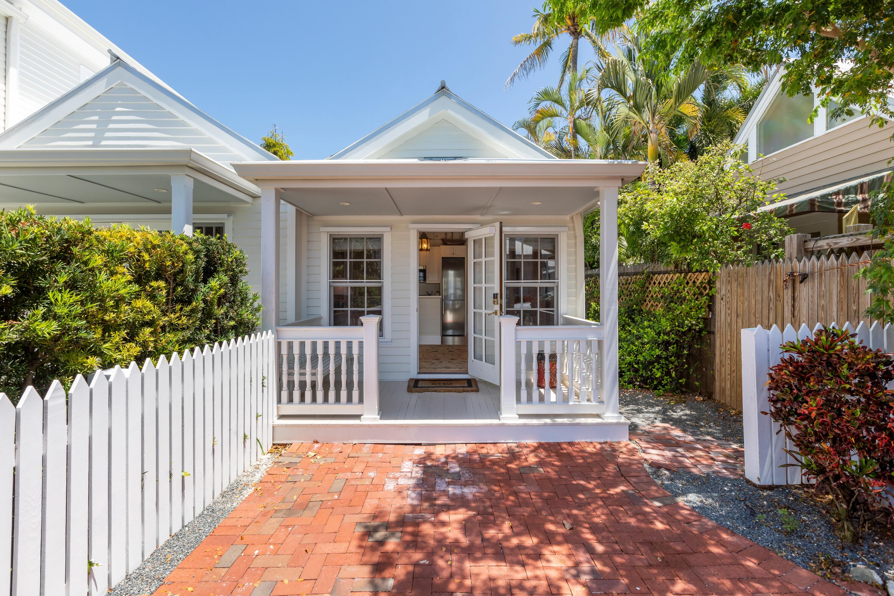 802 Southard Street