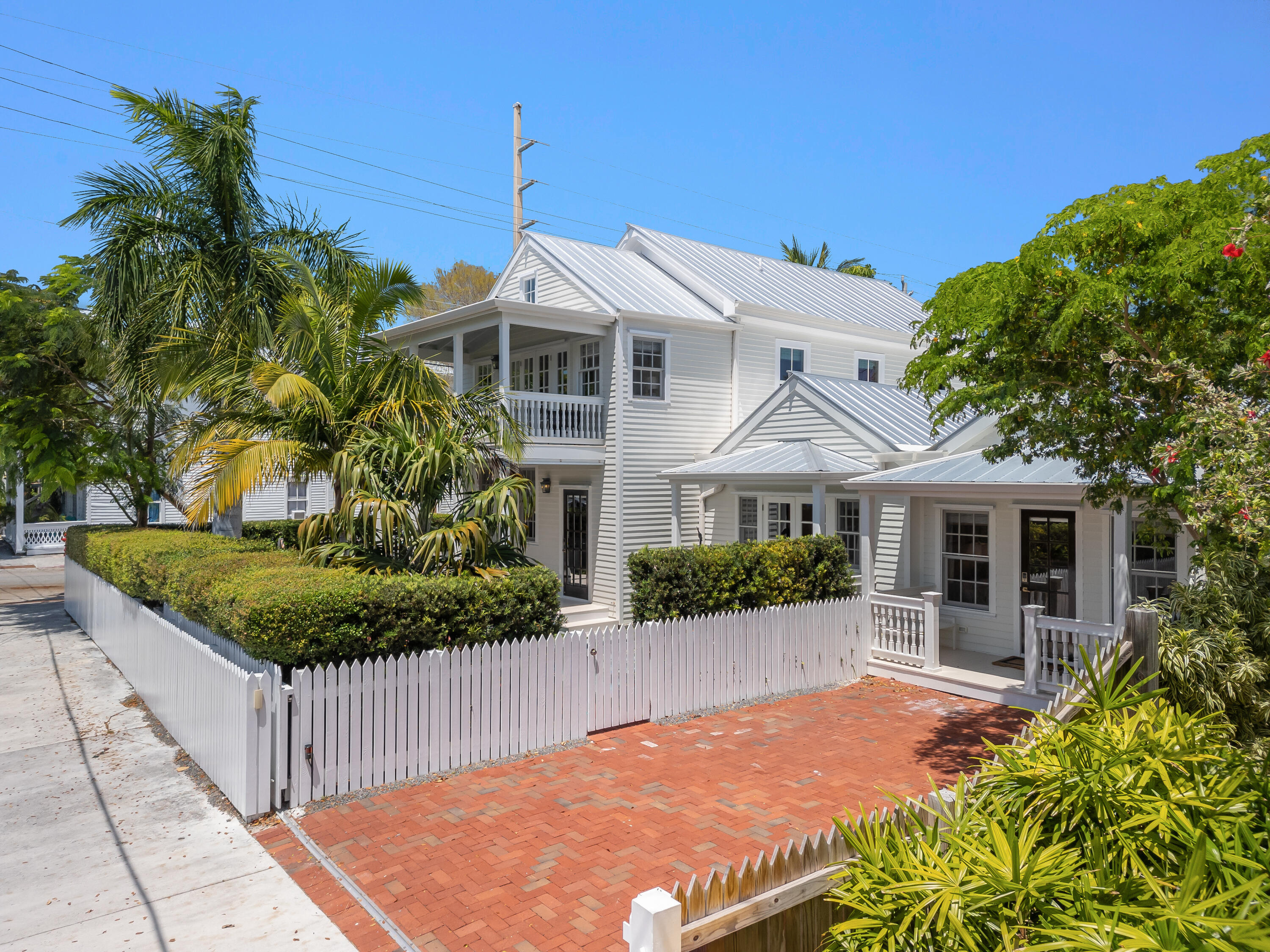 802 Southard Street