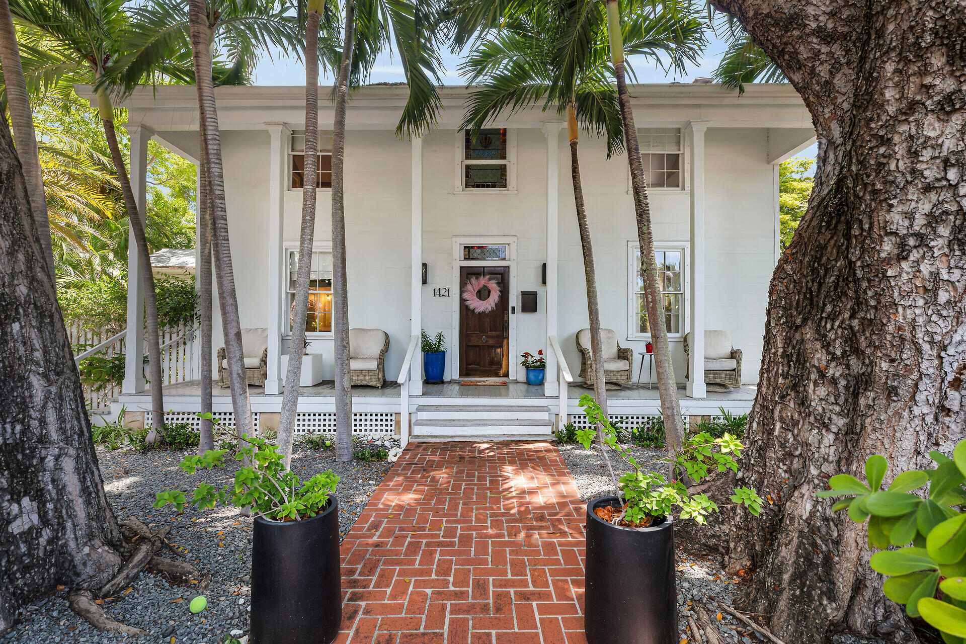 1421 White Street