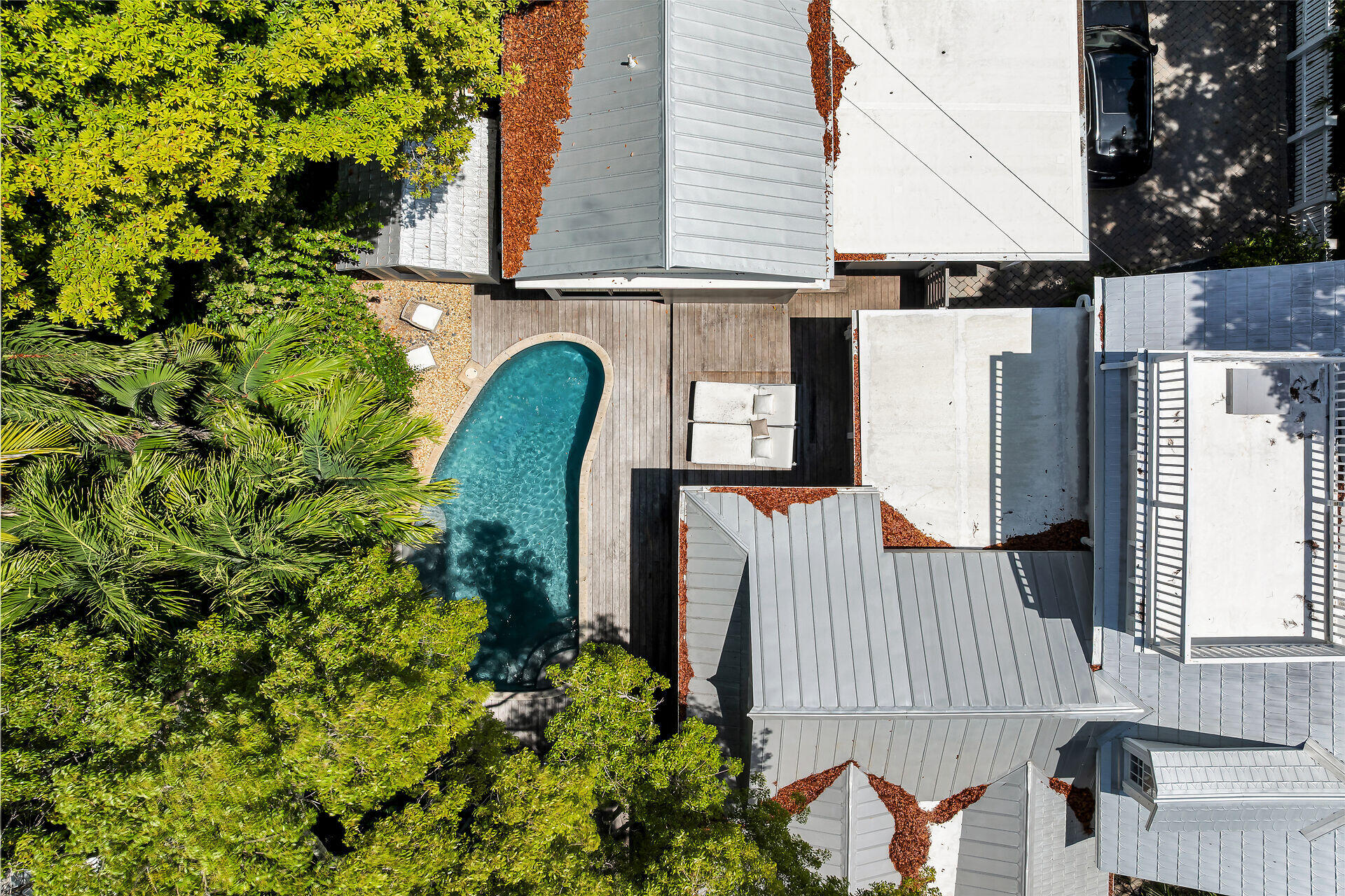 1421 White Street
