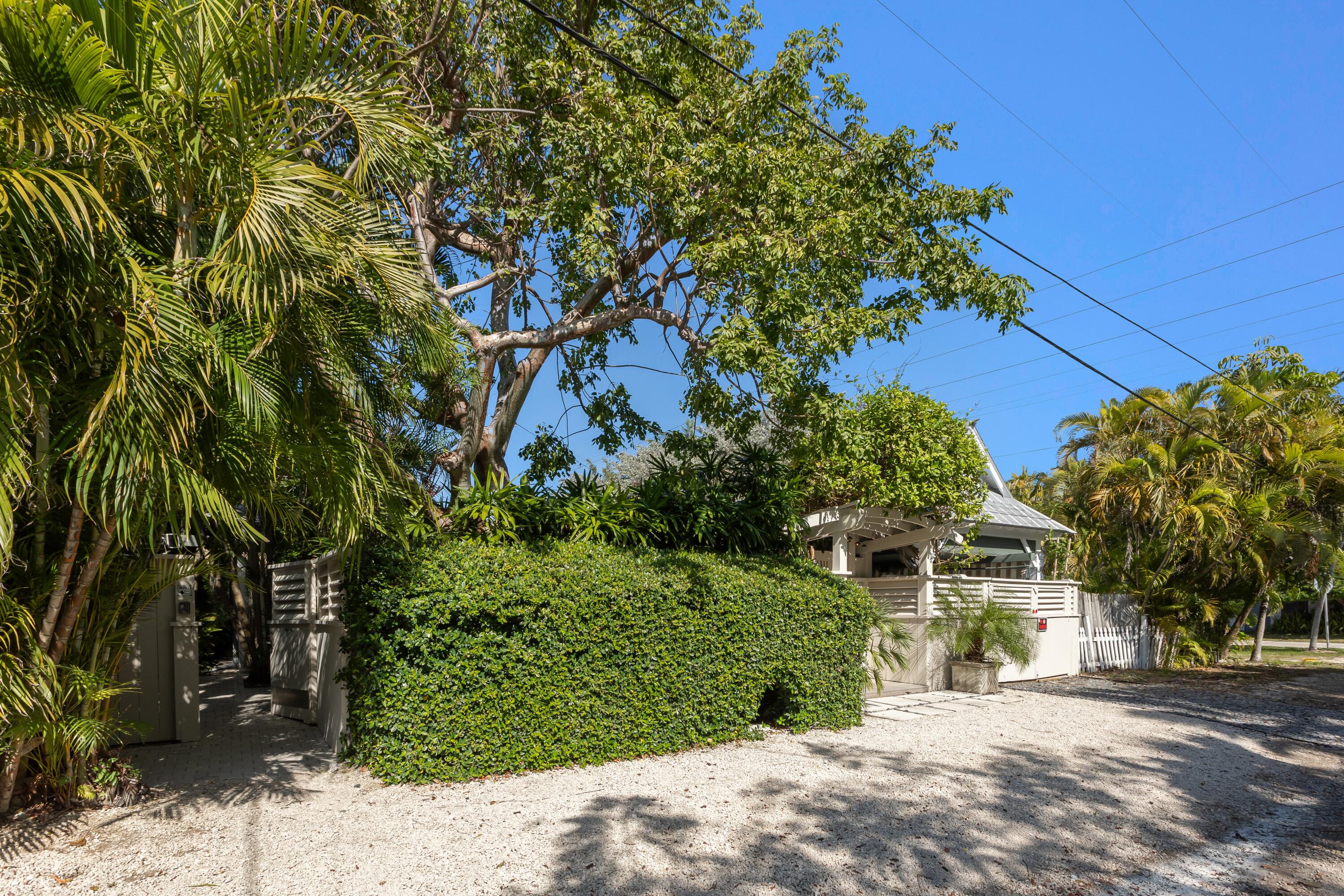 1511 South Street