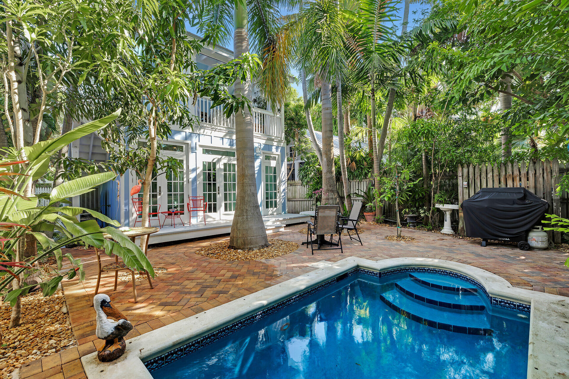 820 Carsten Lane