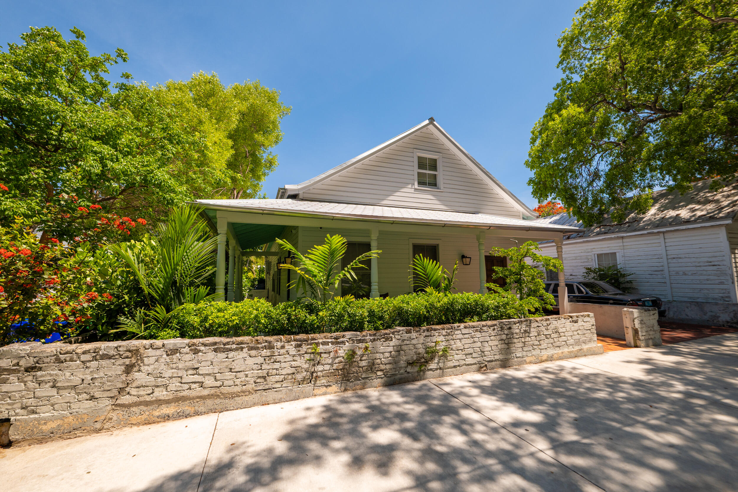 316 Southard Street