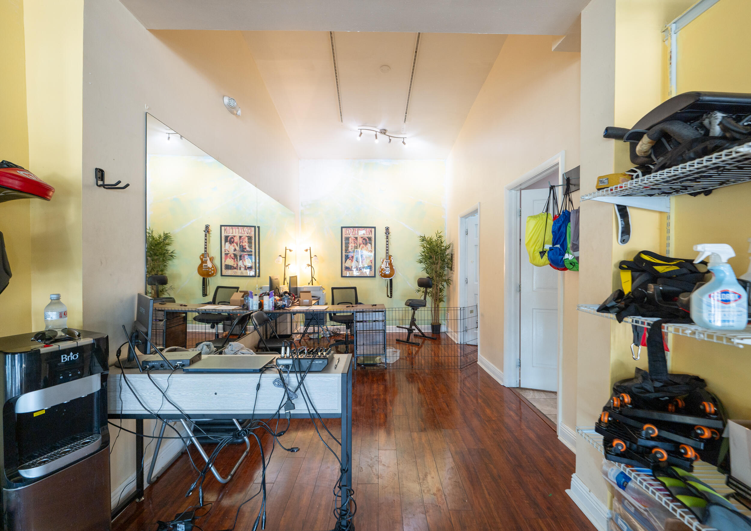 1204 White Street