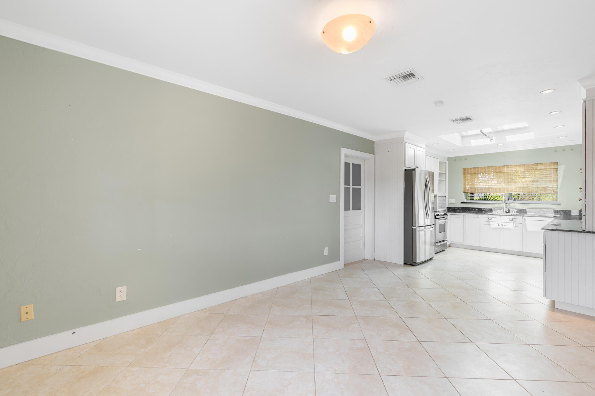1151 Sugarloaf Boulevard
