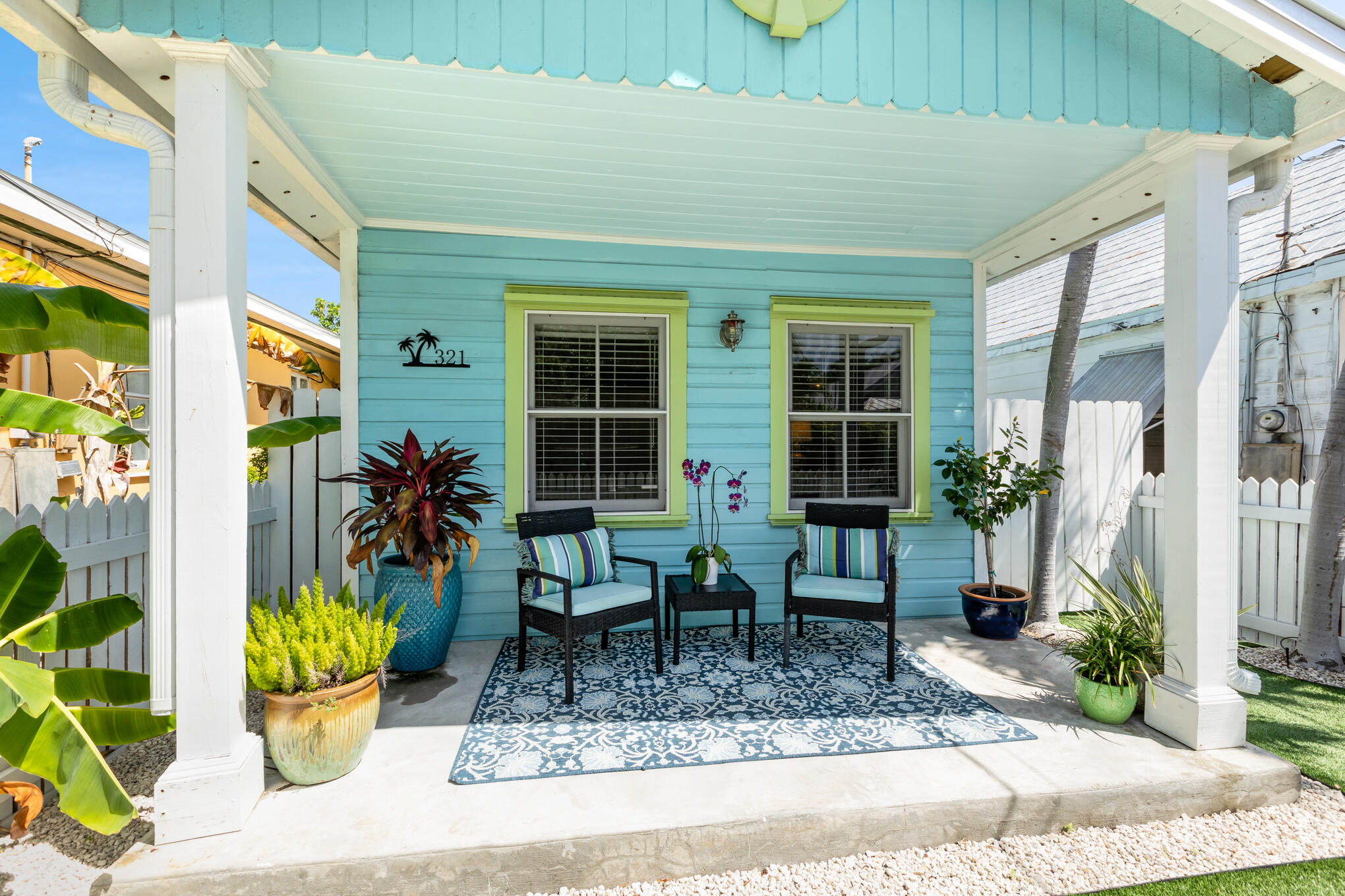 321 Julia Street