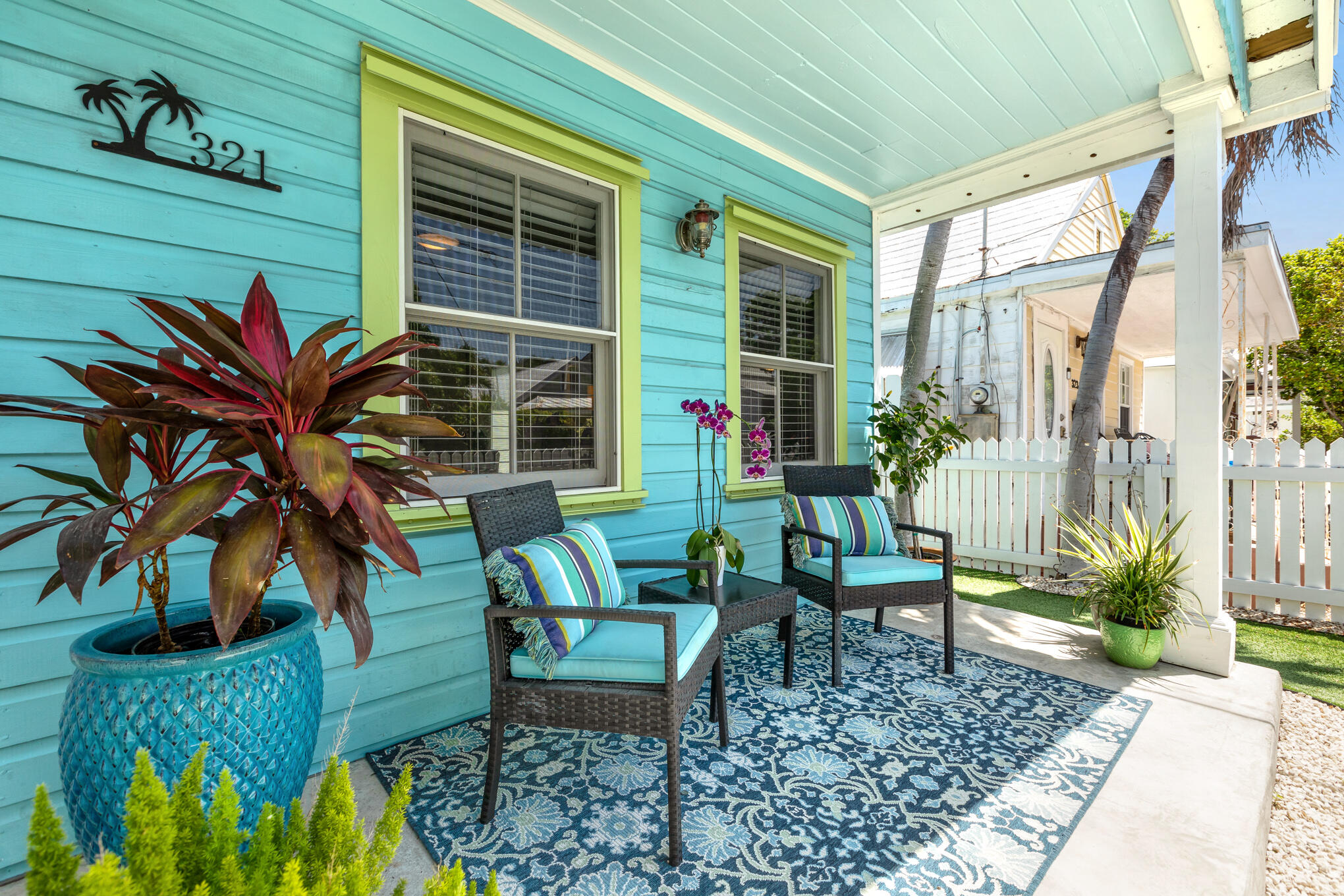 321 Julia Street