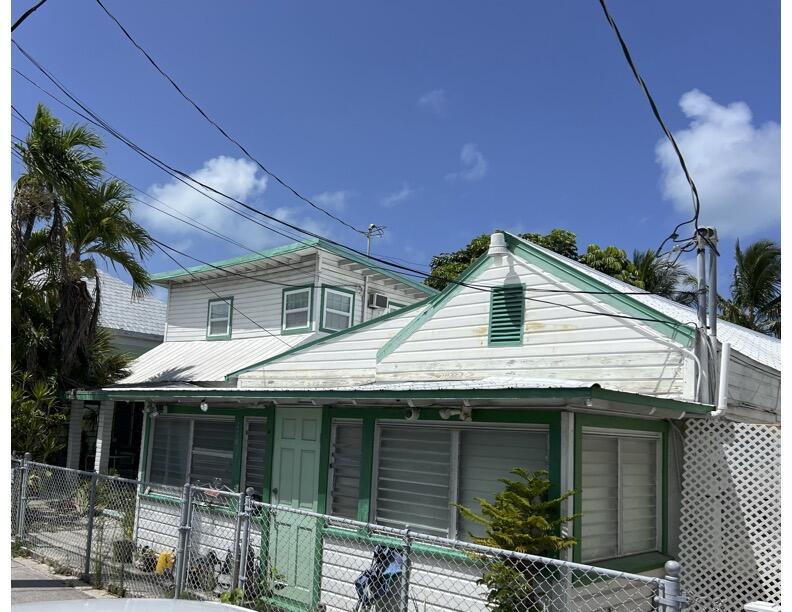 720-726 Emma Street