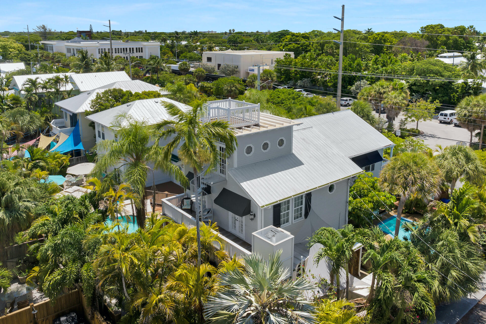 1001 United Street Unit: B