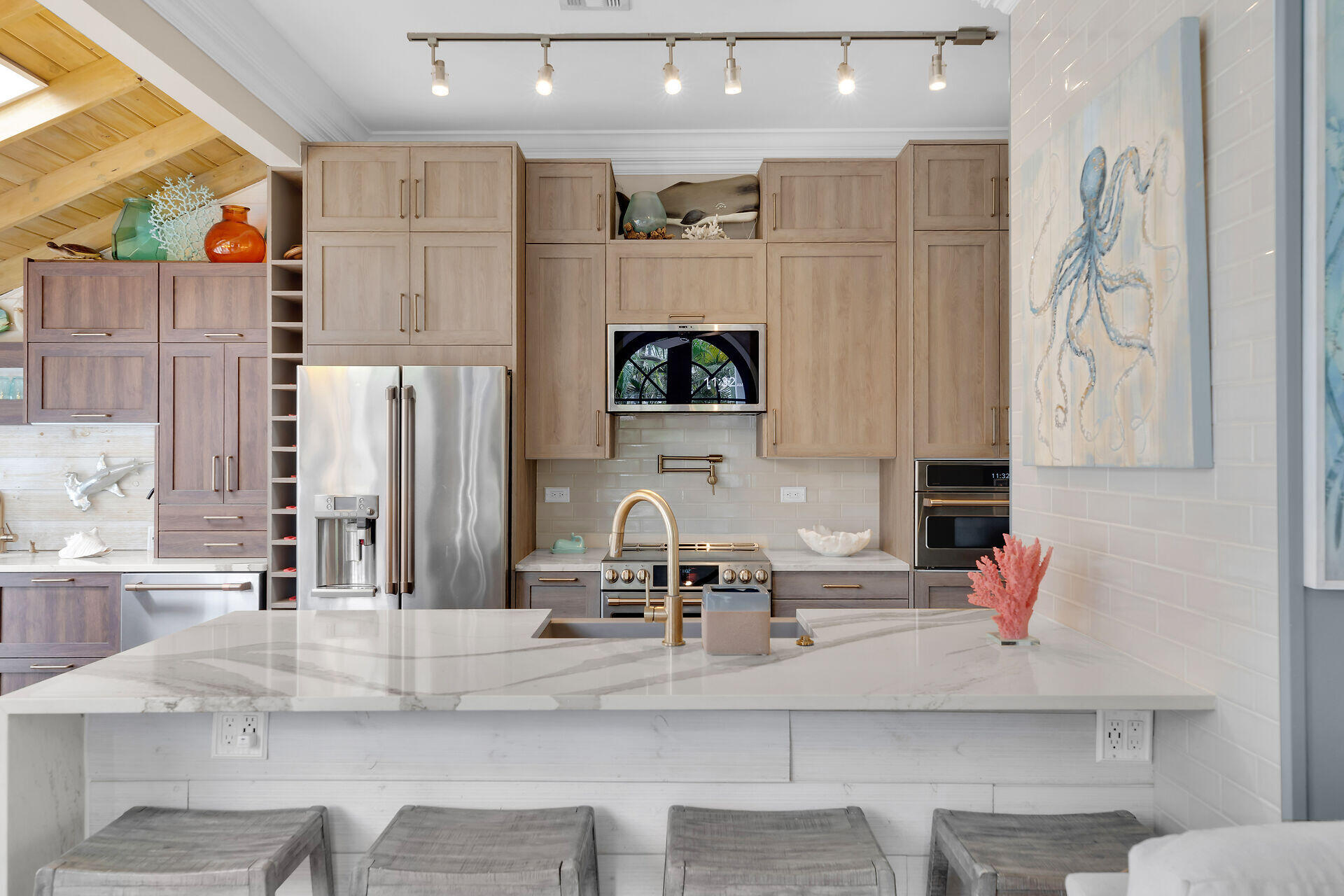 1001 United Street Unit: B