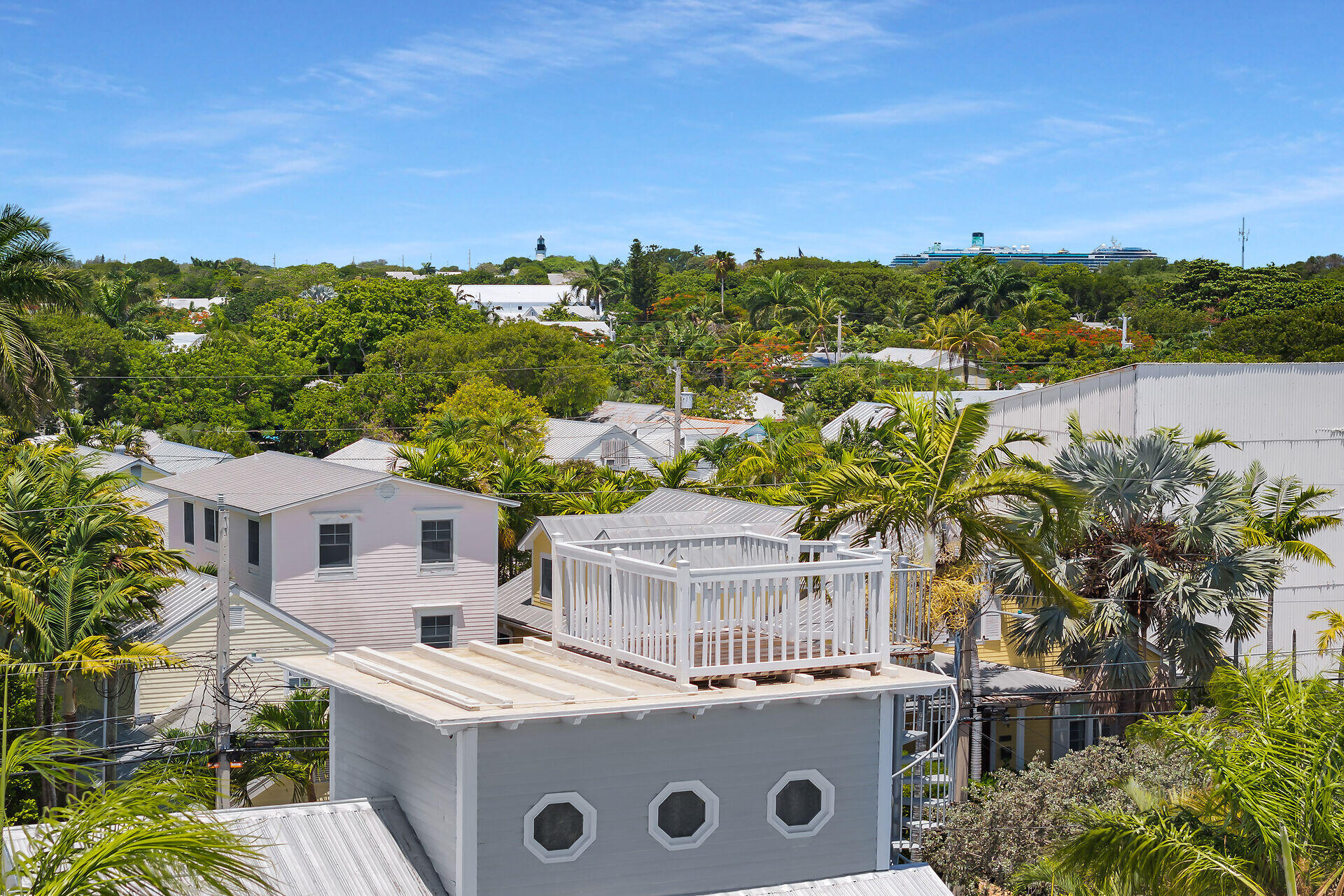 1001 United Street Unit: B