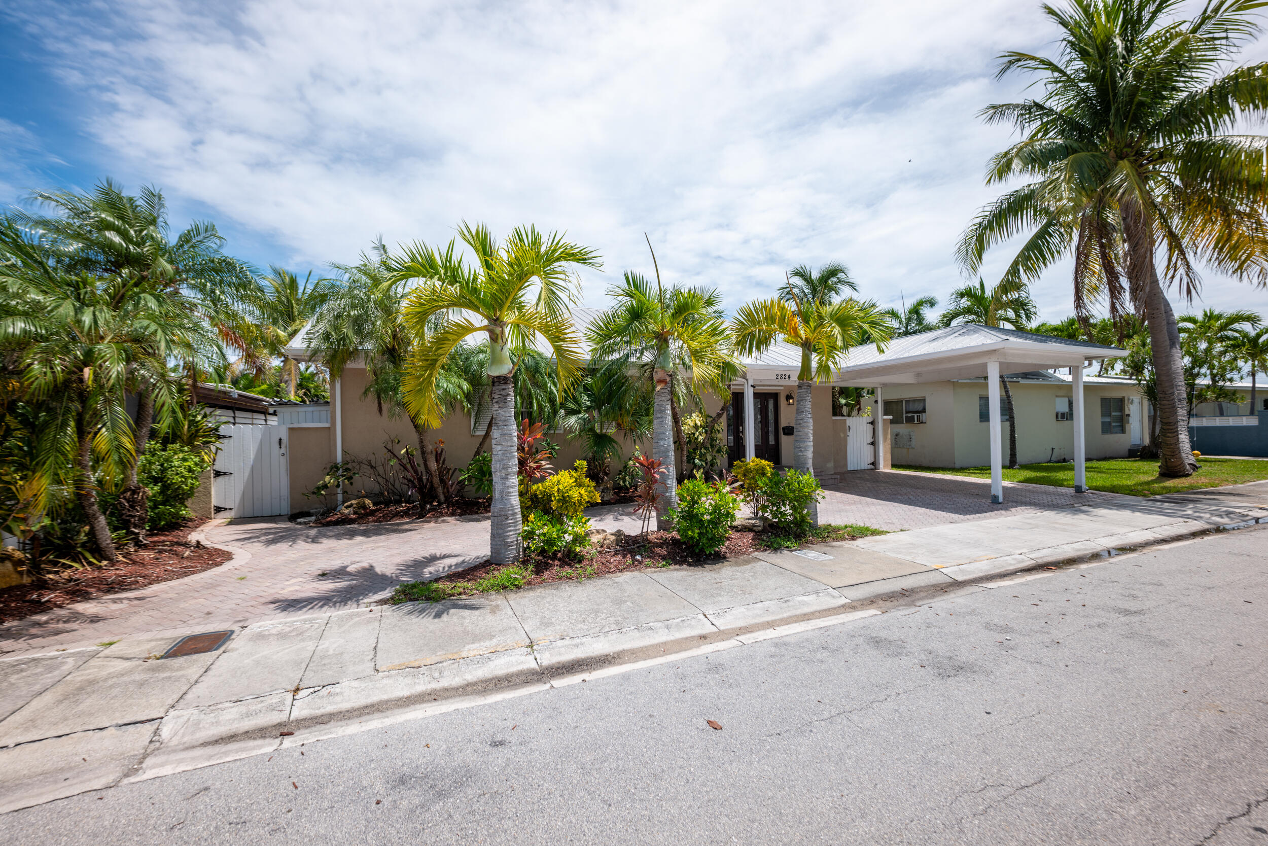 2824 Patterson Avenue