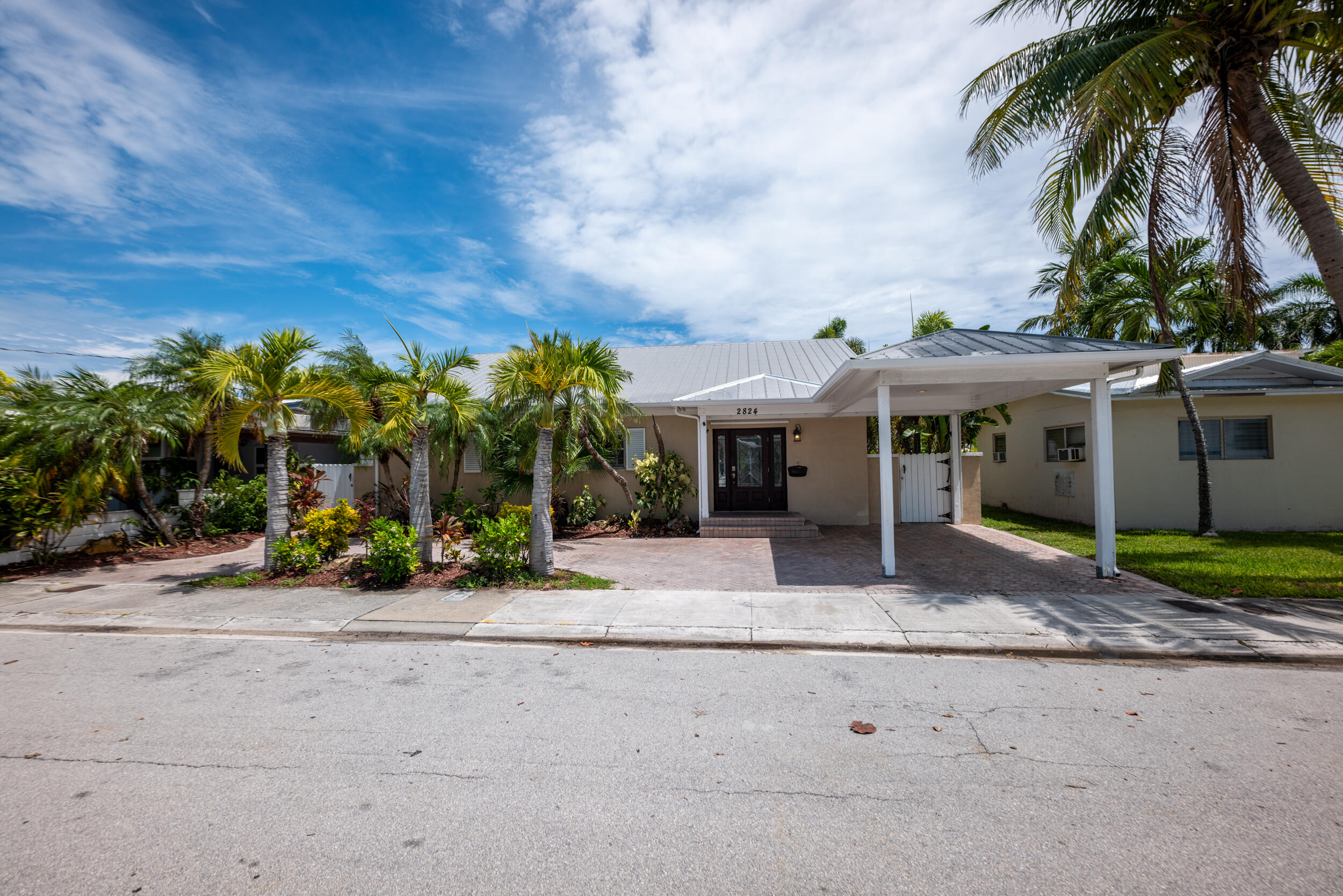 2824 Patterson Avenue