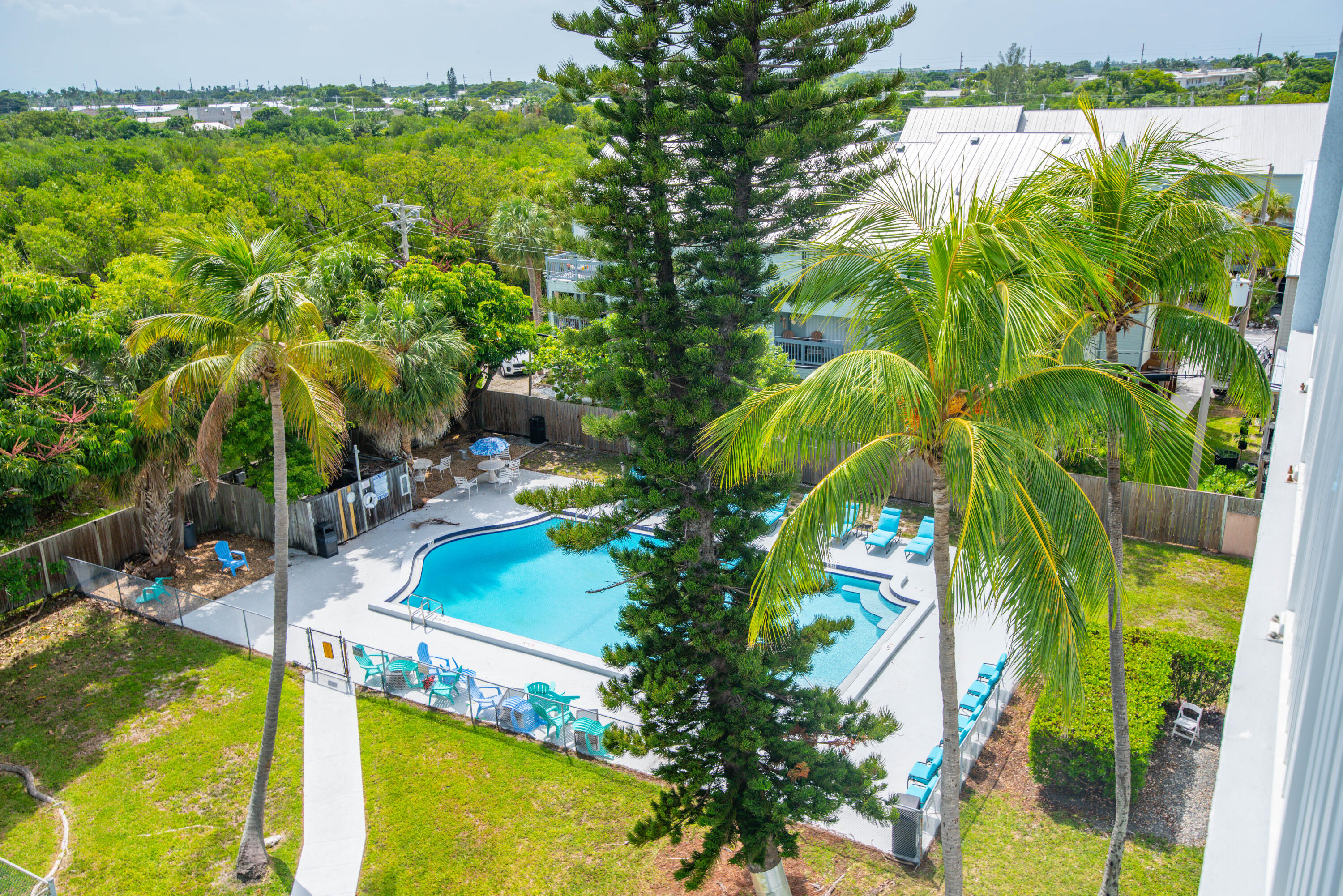 3312 Northside Drive Unit: 611