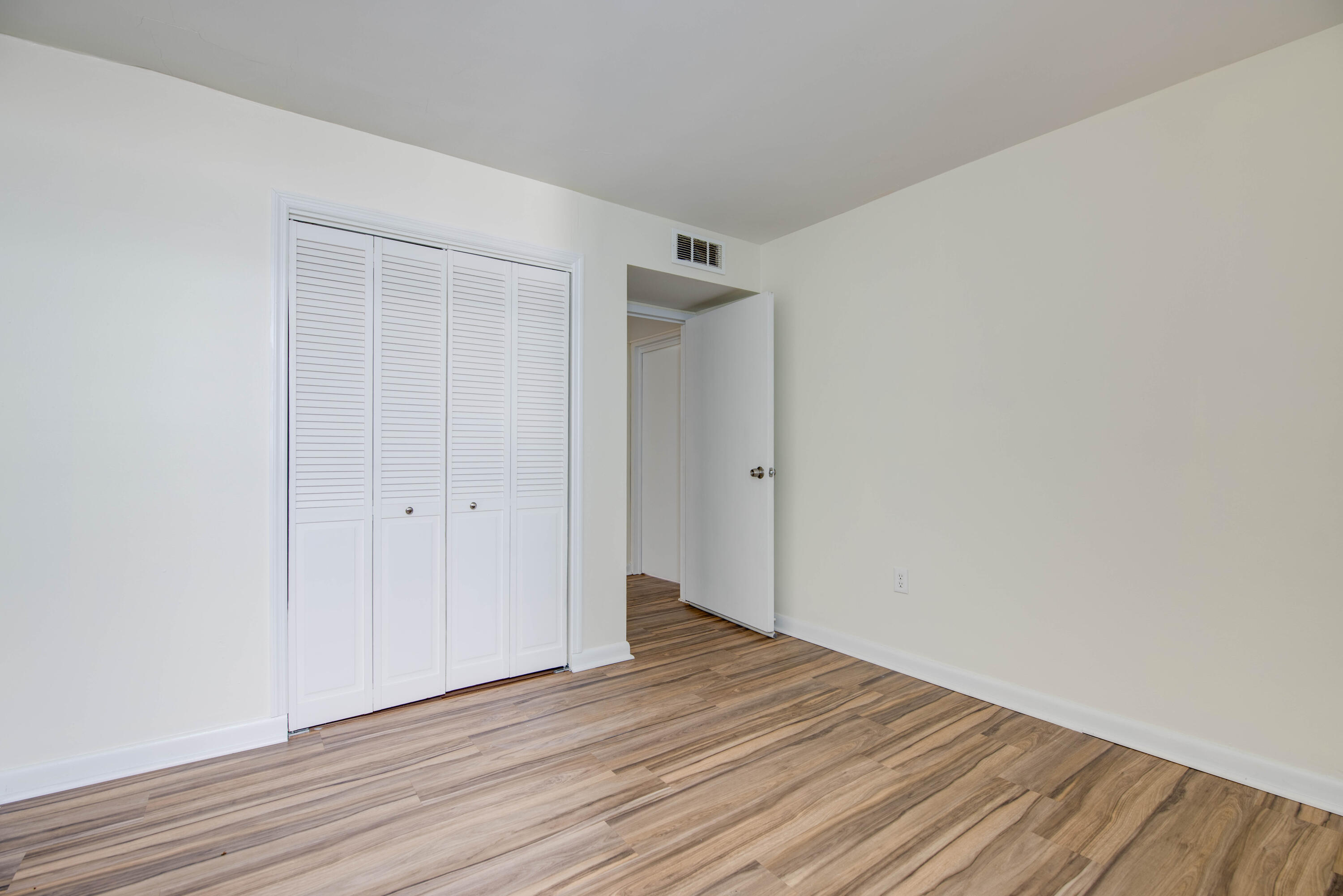 3312 Northside Drive Unit: 611