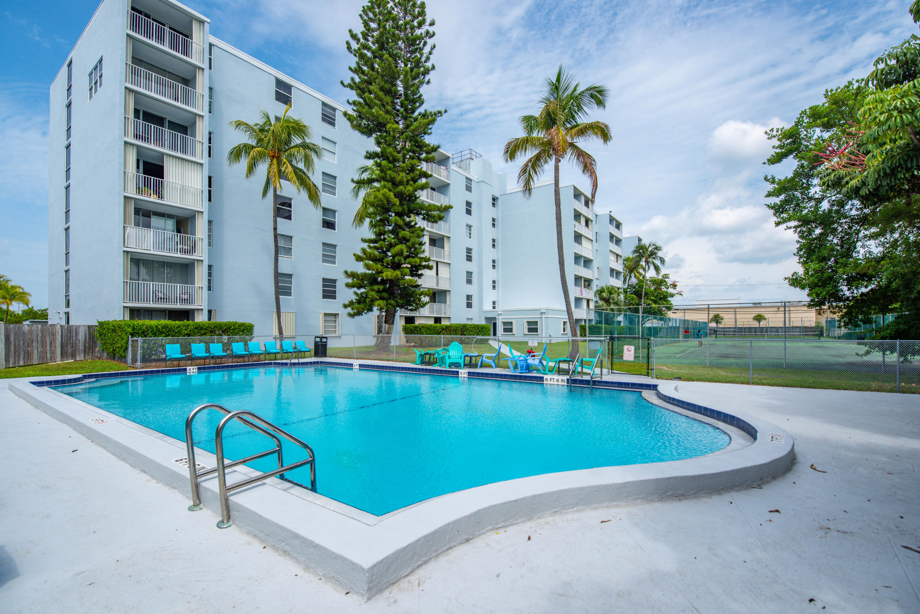 3312 Northside Drive Unit: 611