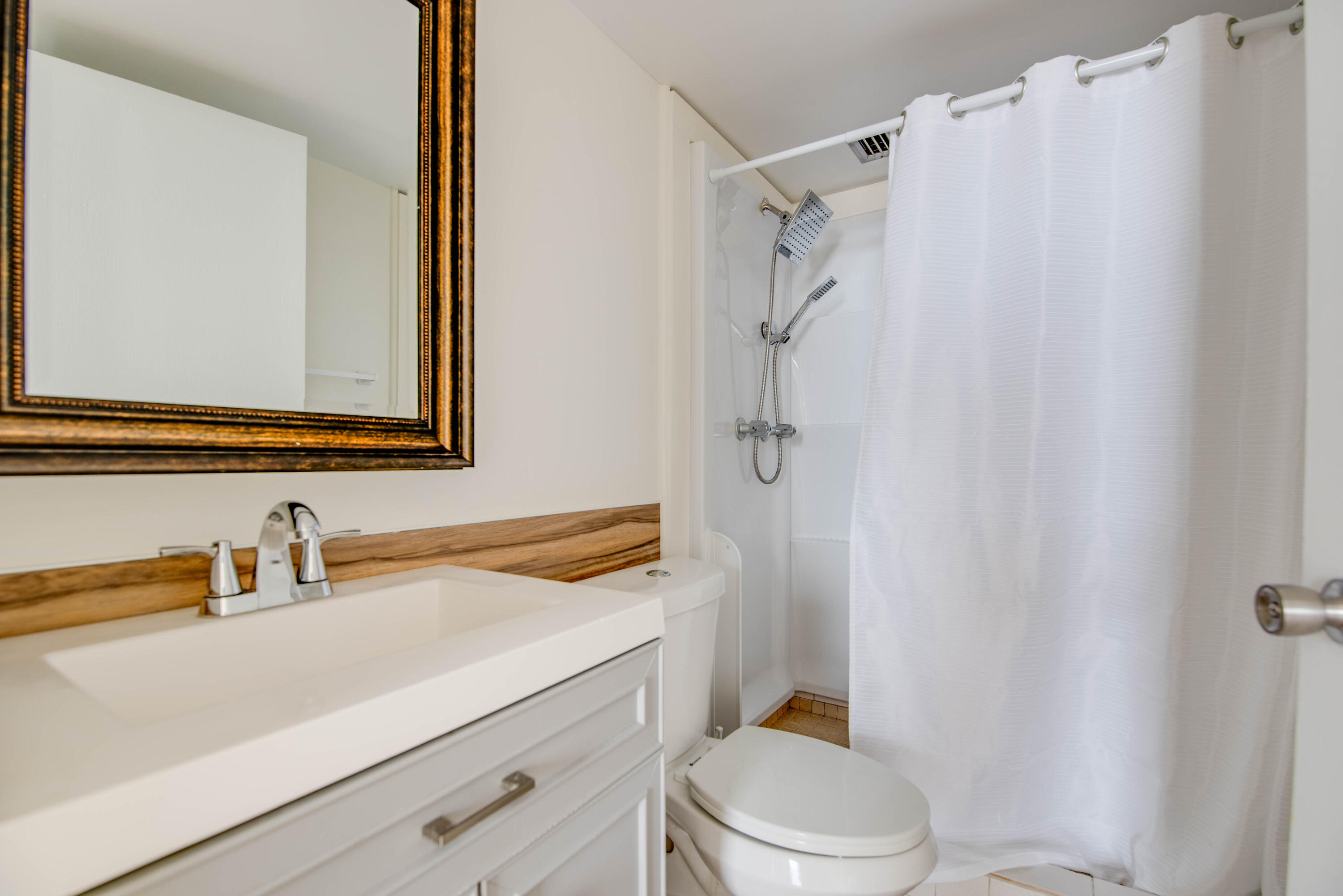 3312 Northside Drive Unit: 611