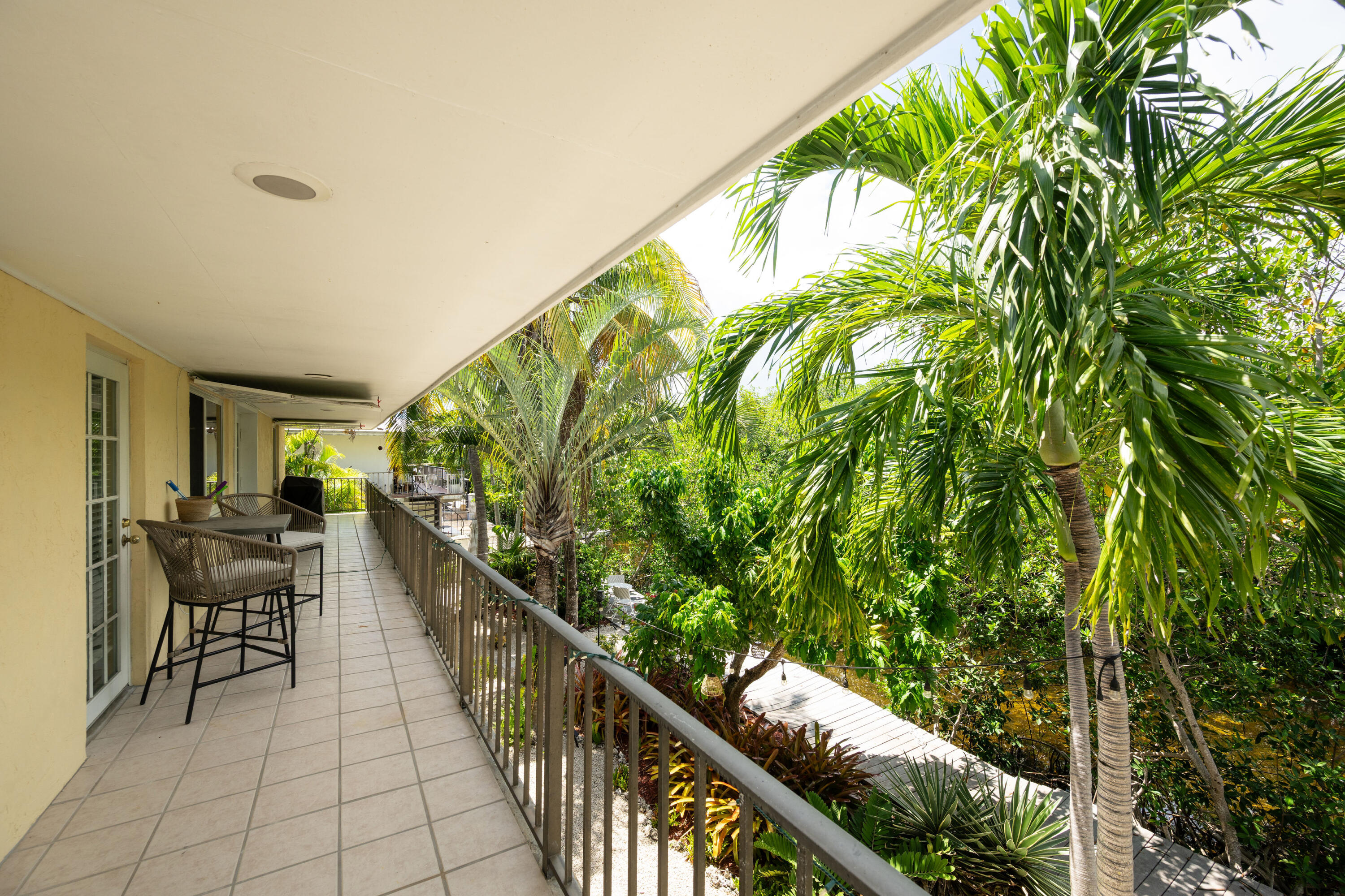 2811 Venetian Drive