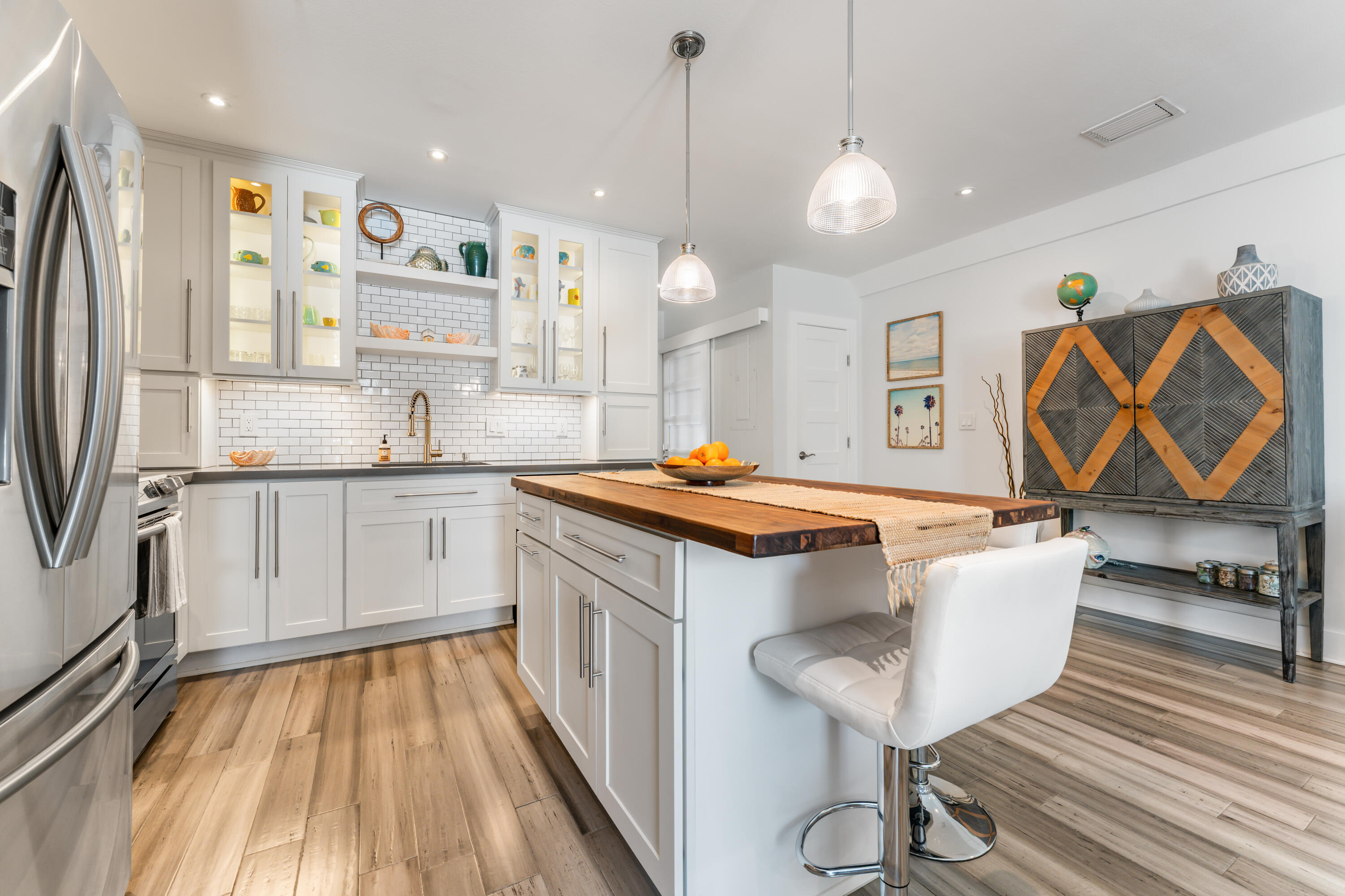 1014 Truman Avenue Unit: 3