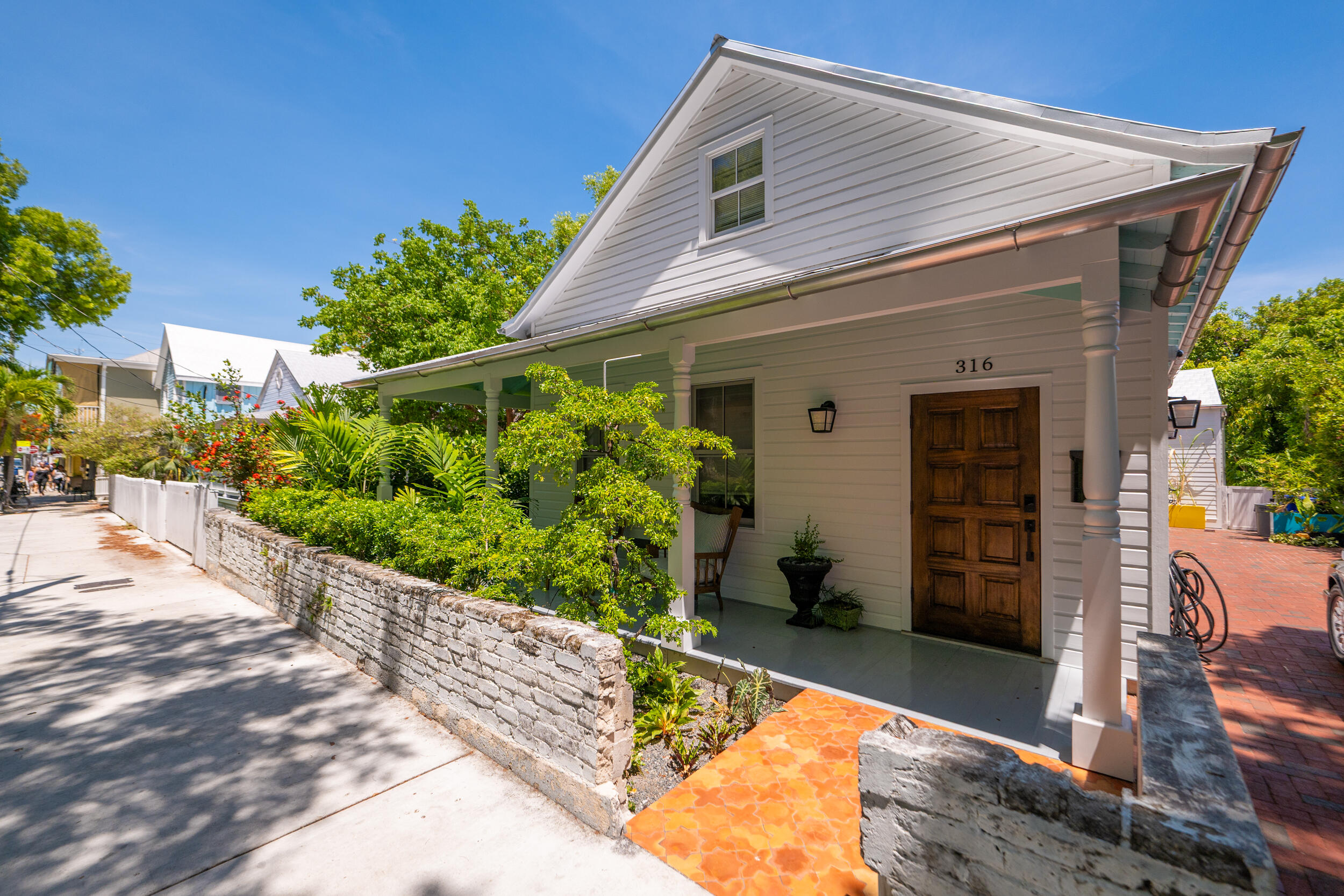 316 Southard Street