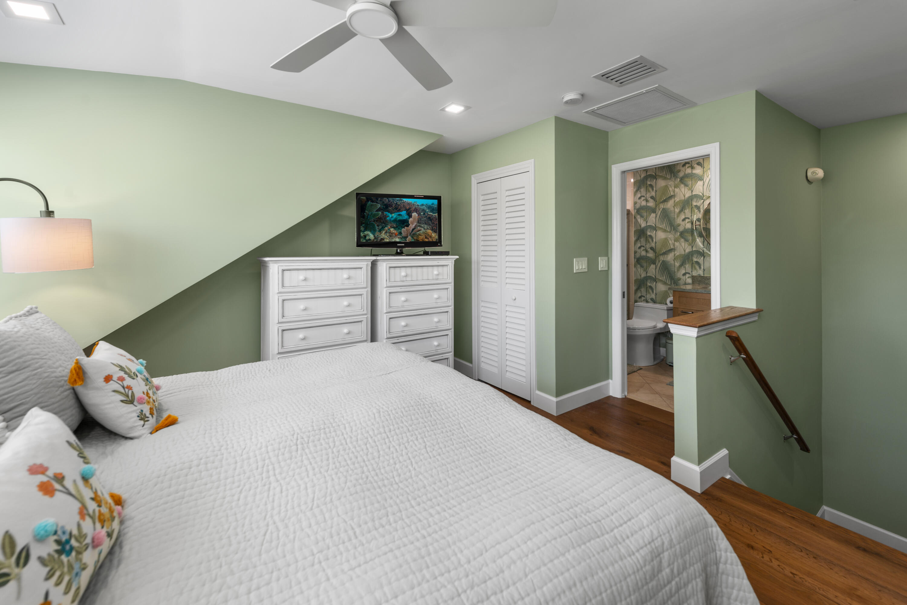 101 Front Street Unit: 23