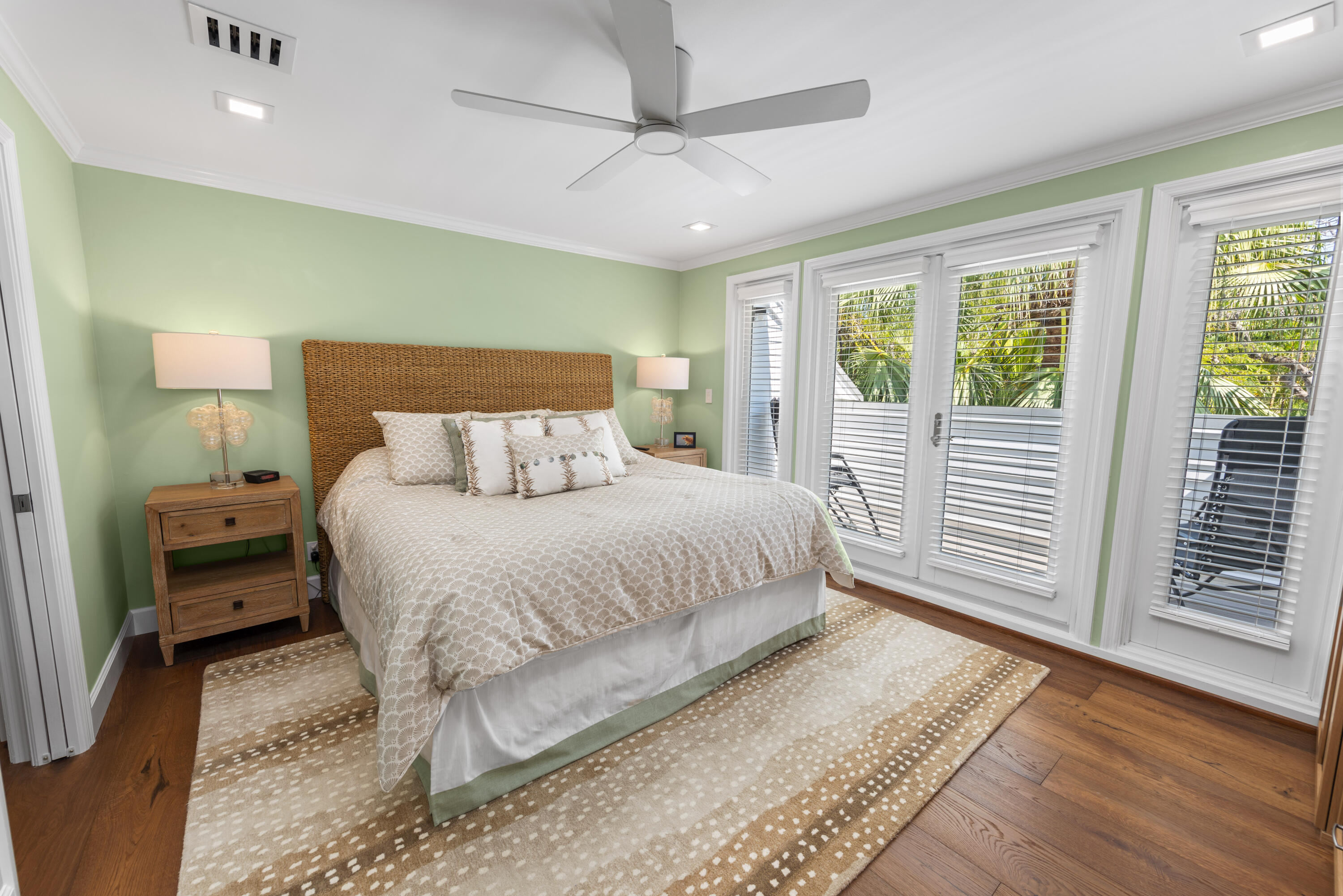 101 Front Street Unit: 23