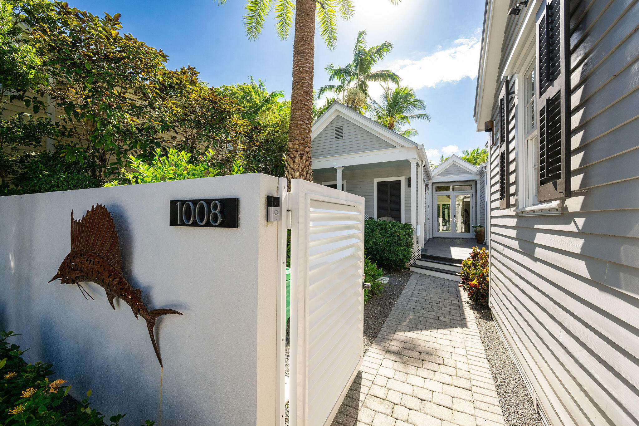 1008 Fleming Street