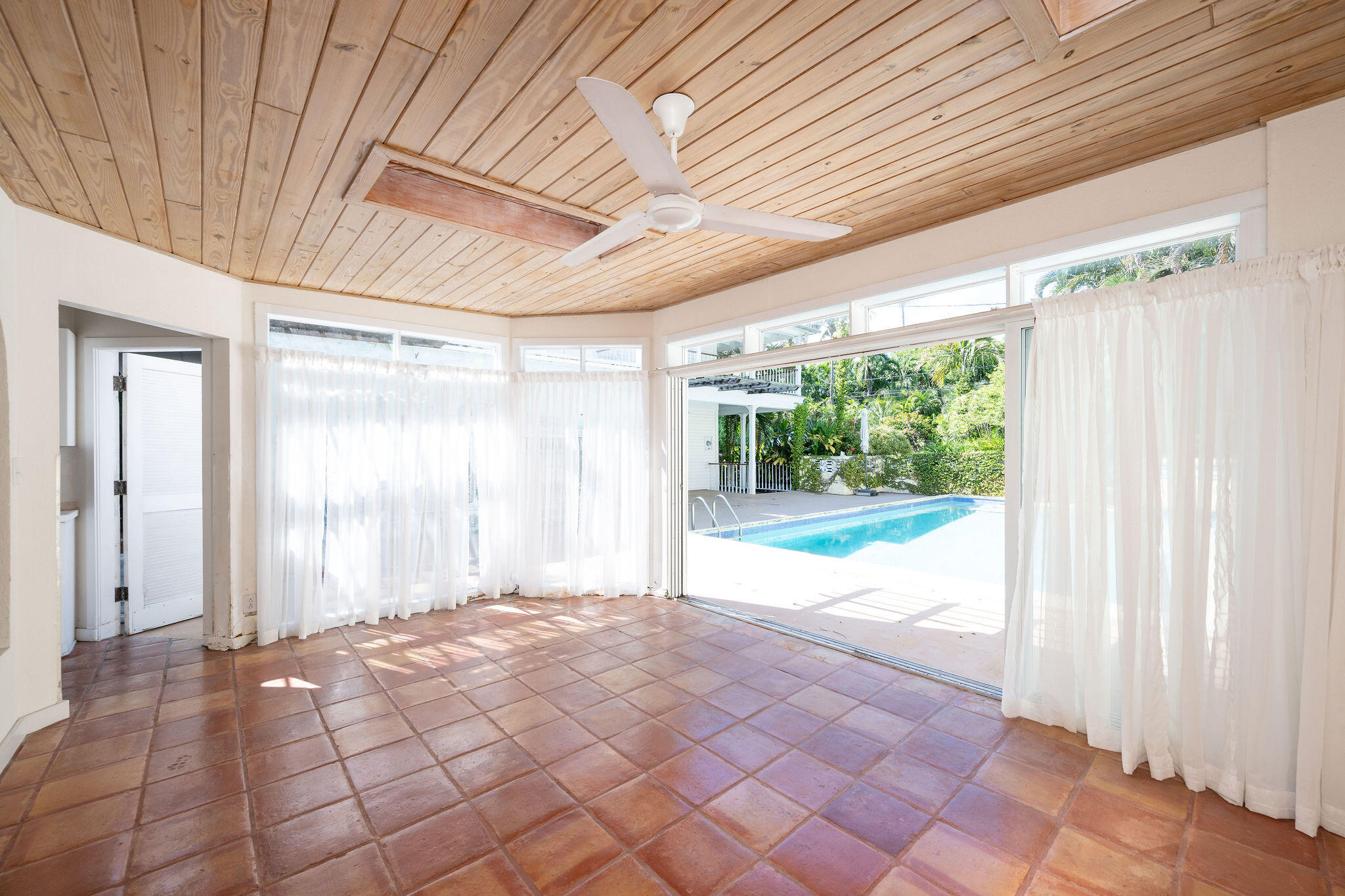 1222 Von Phister Street