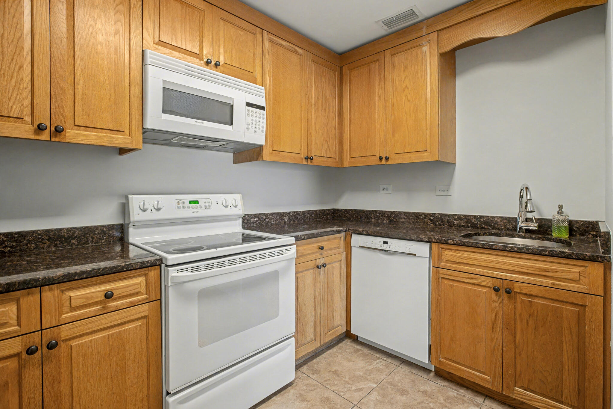 2601 S Roosevelt Boulevard Unit: 305A