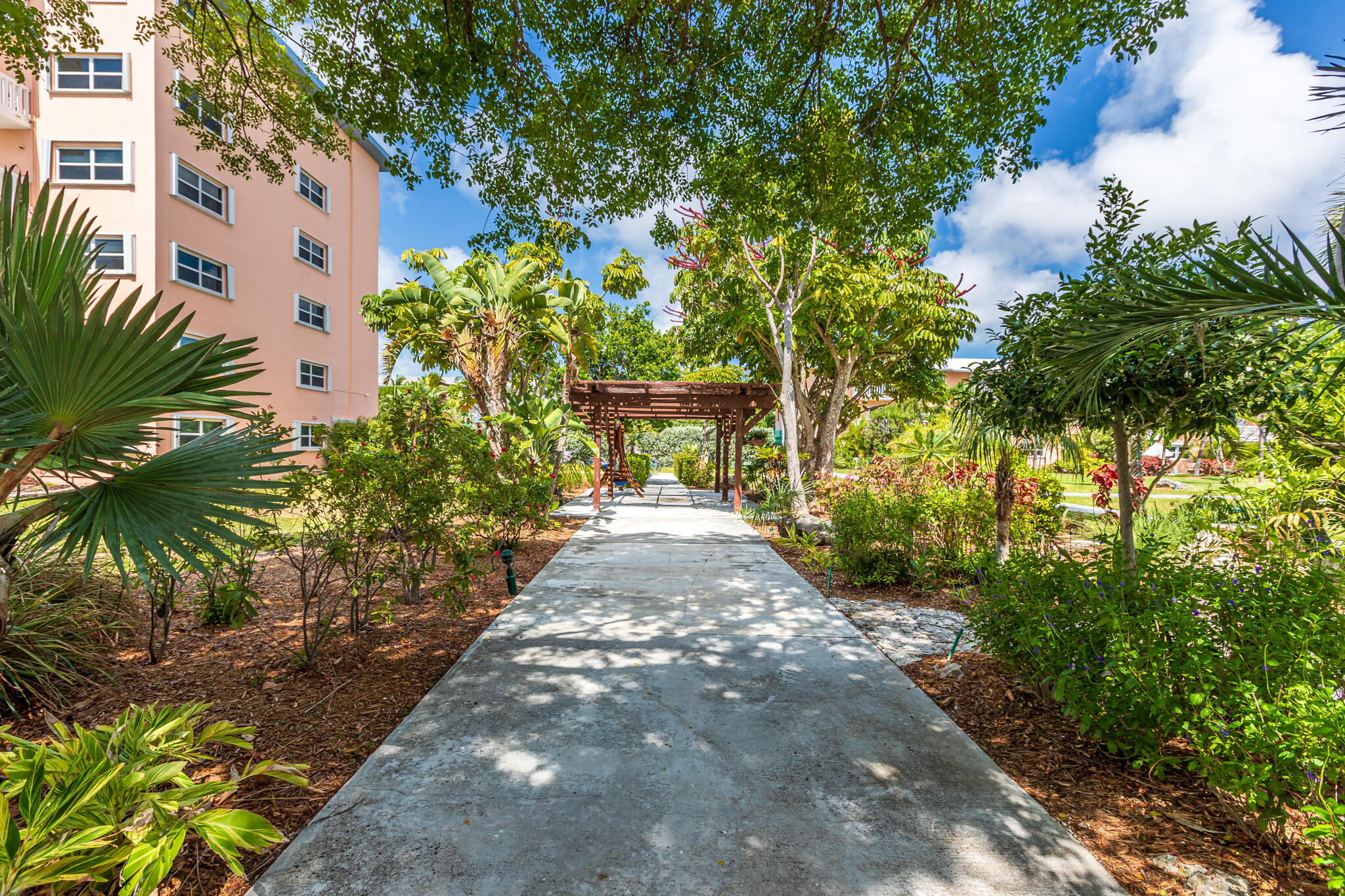 2601 S Roosevelt Boulevard Unit: 305A