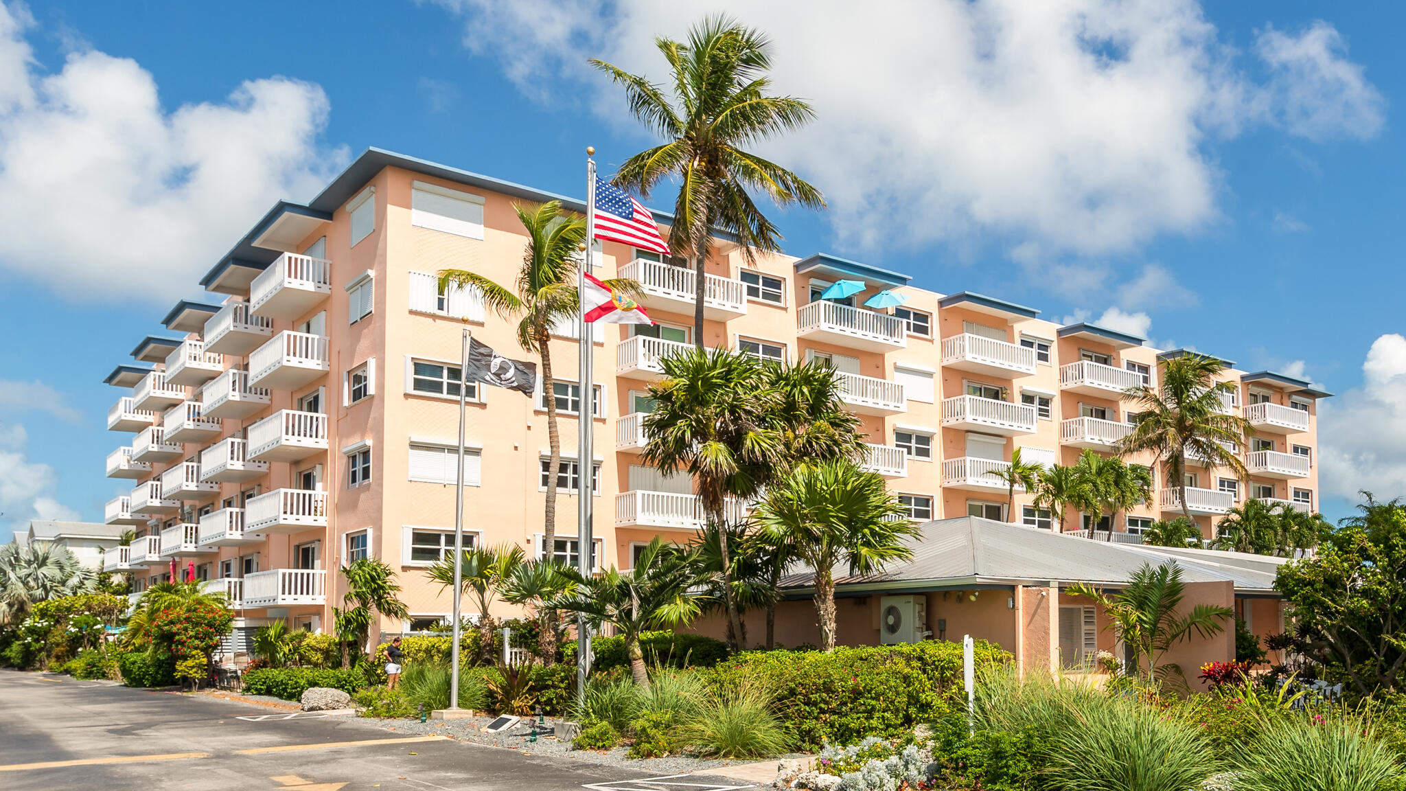 2601 S Roosevelt Boulevard Unit: 305A