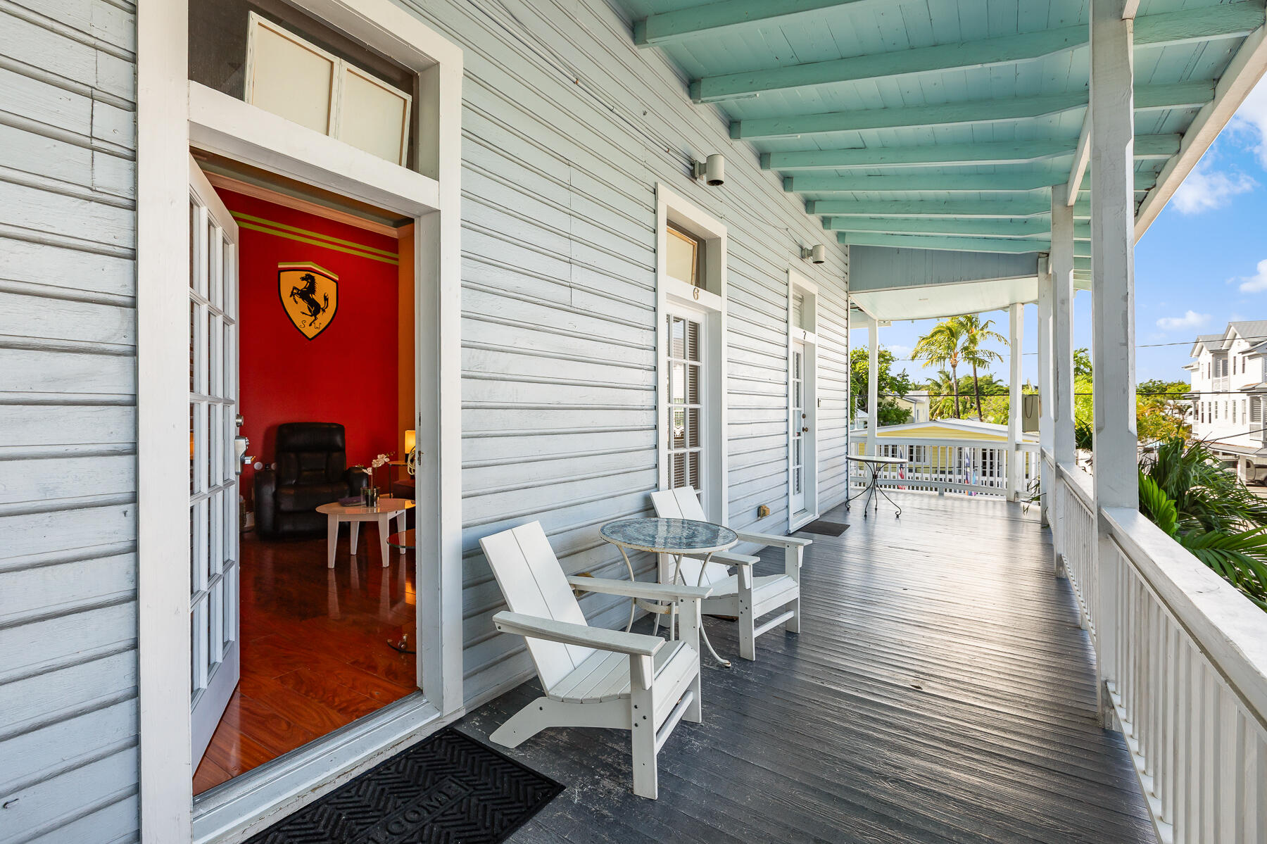 422 Amelia Street Unit: L6