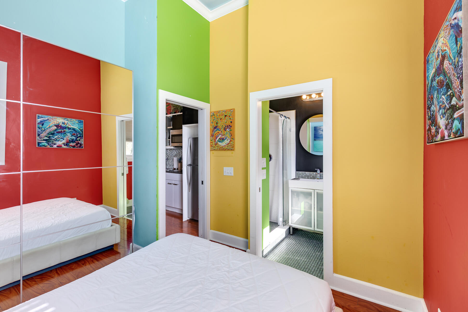 422 Amelia Street Unit: L6