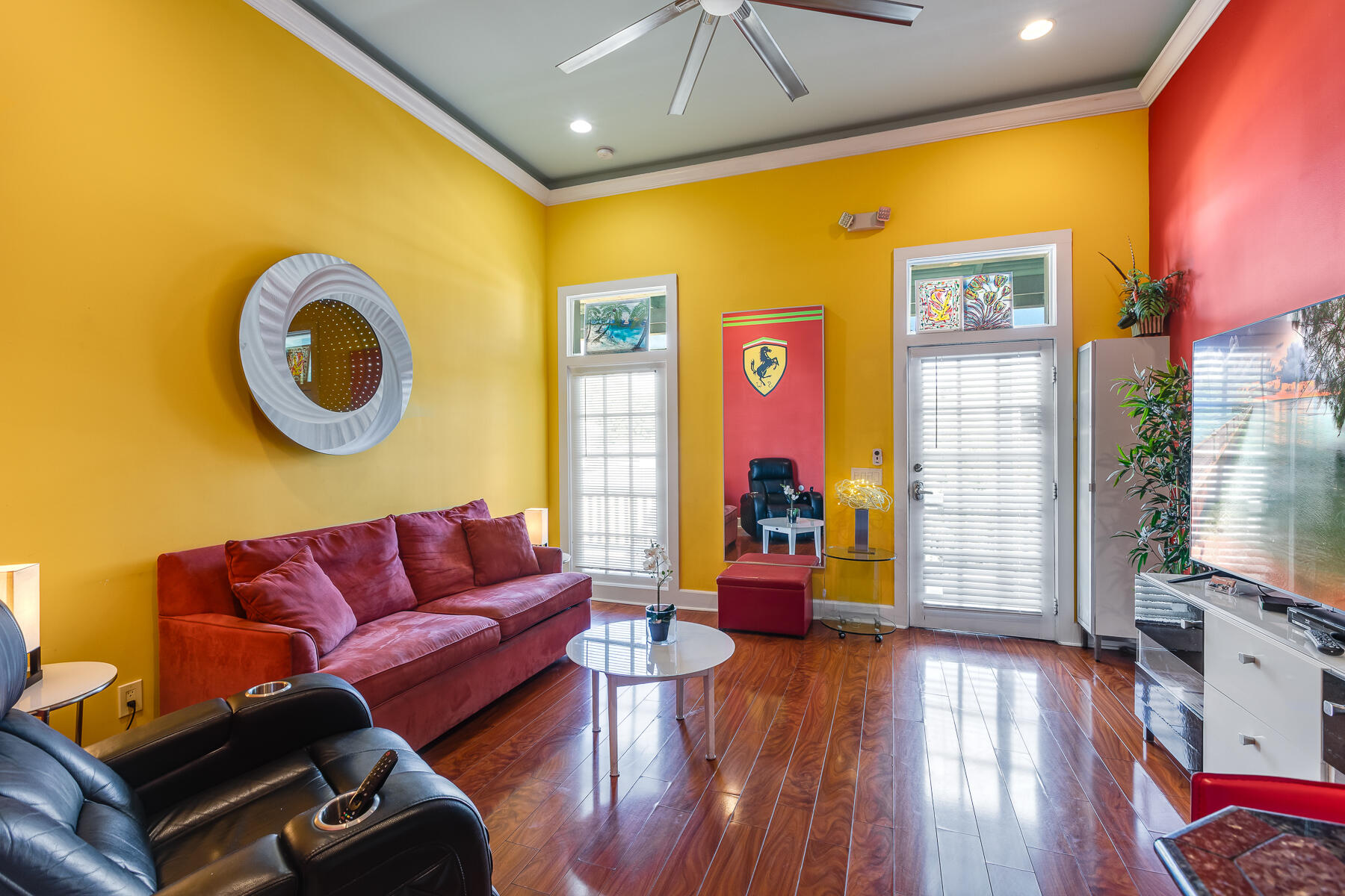 422 Amelia Street Unit: L6