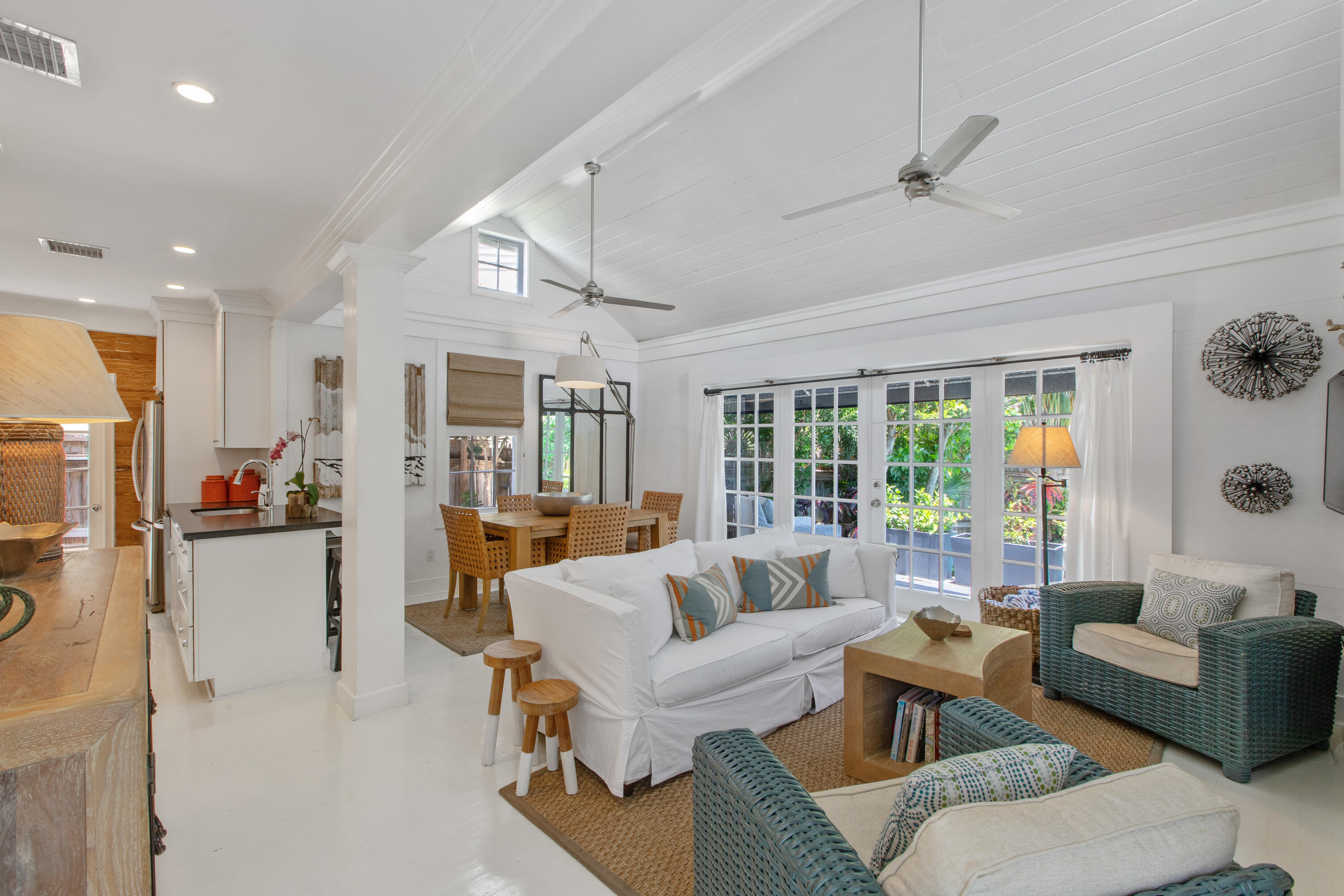 703 Elizabeth Street