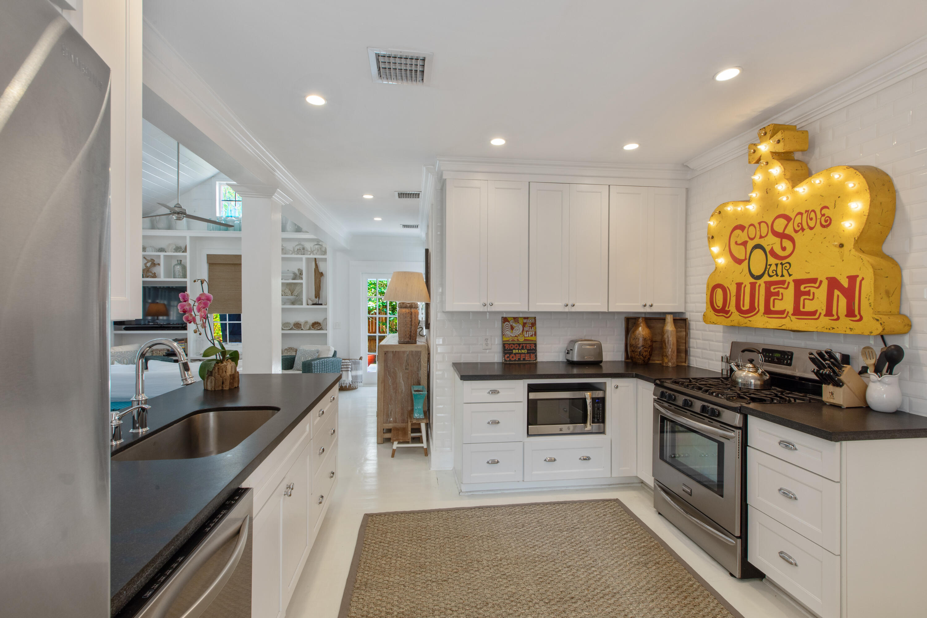 703 Elizabeth Street