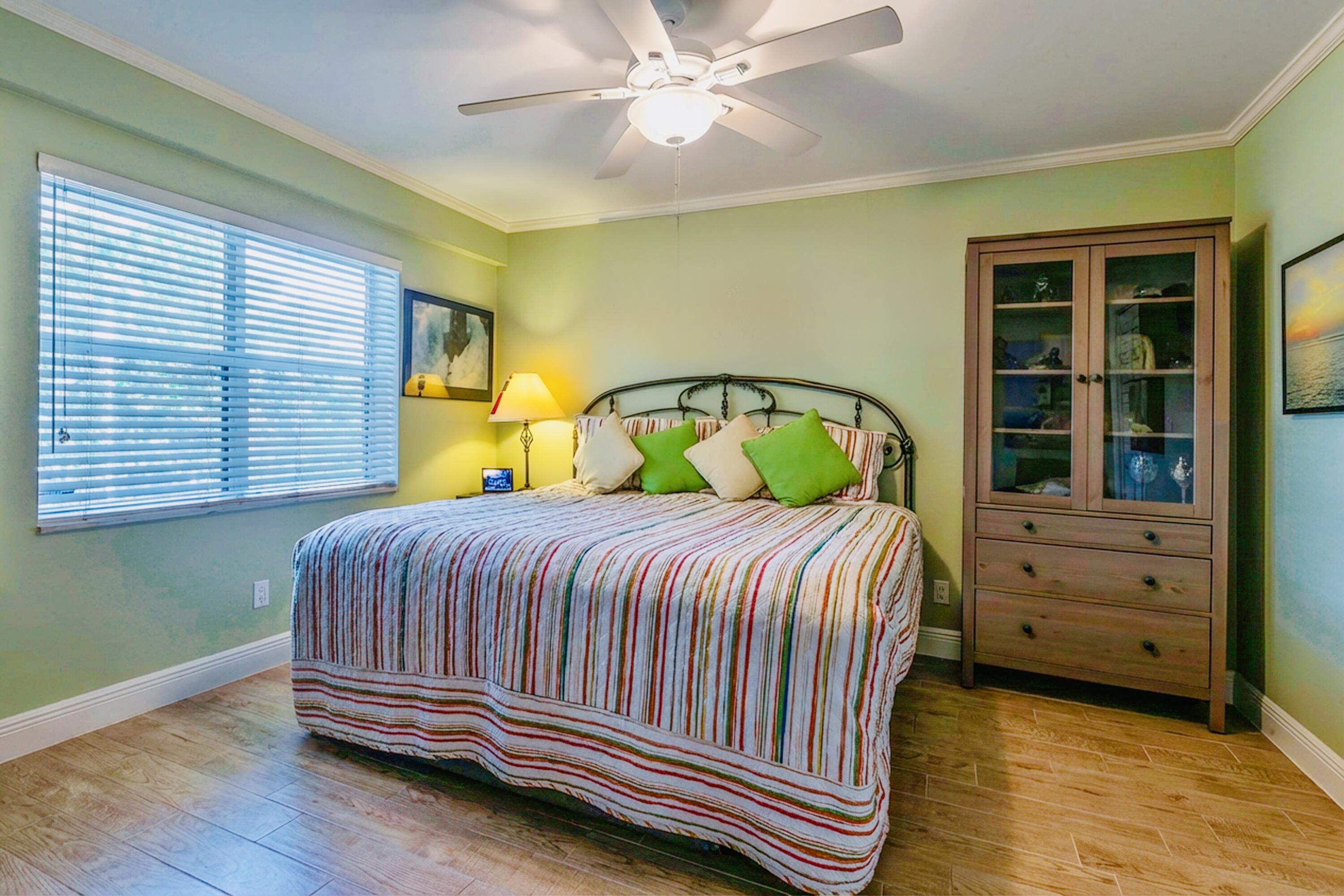 1901 S Roosevelt Boulevard Unit: 208E