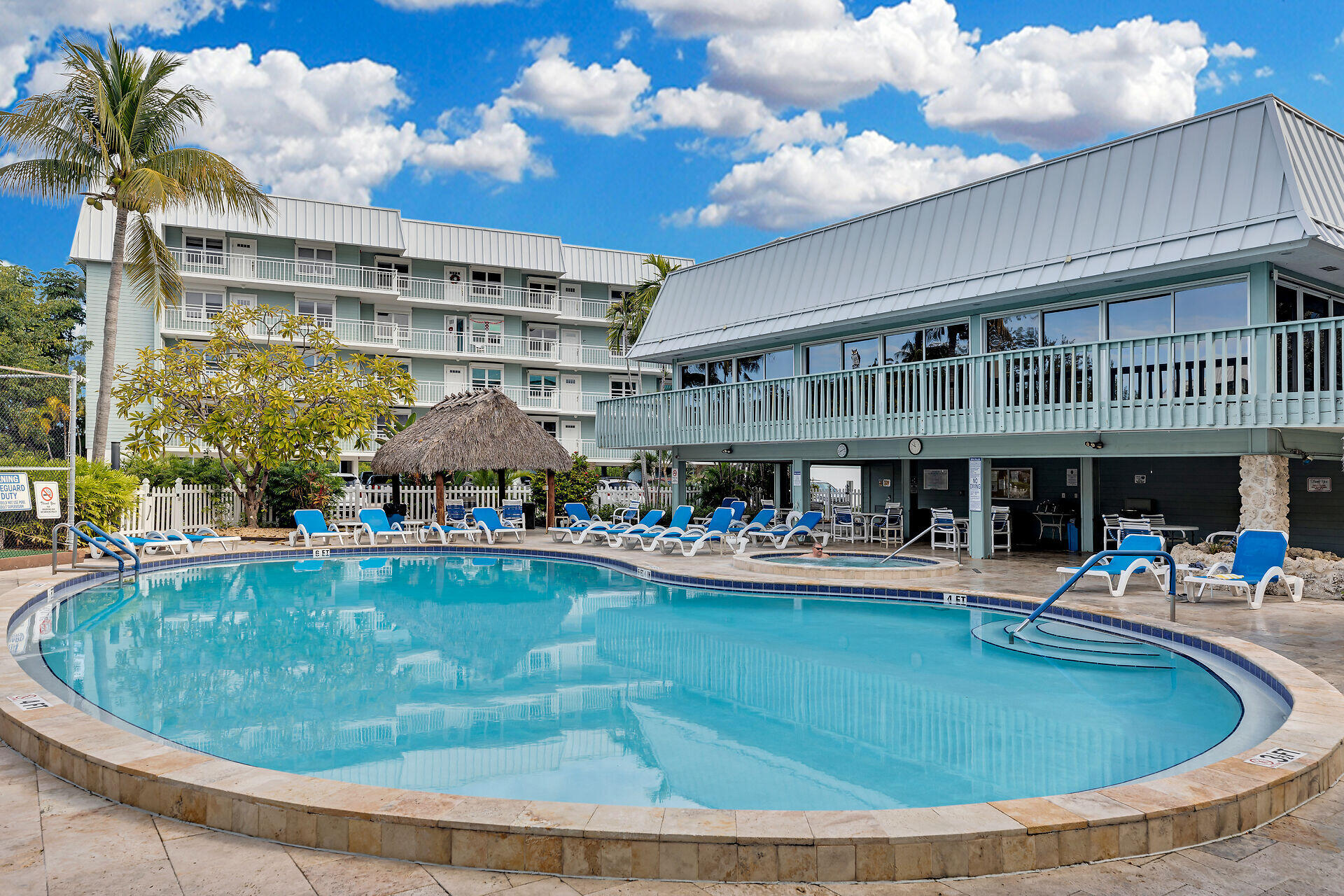 1901 S Roosevelt Boulevard Unit: 208E