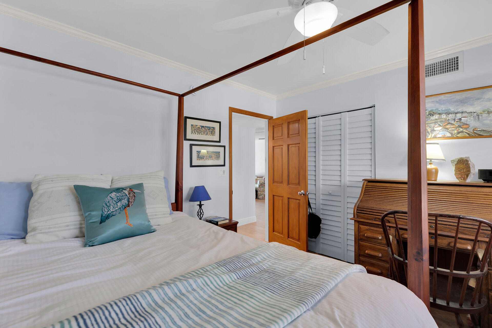 1901 S Roosevelt Boulevard Unit: 208E