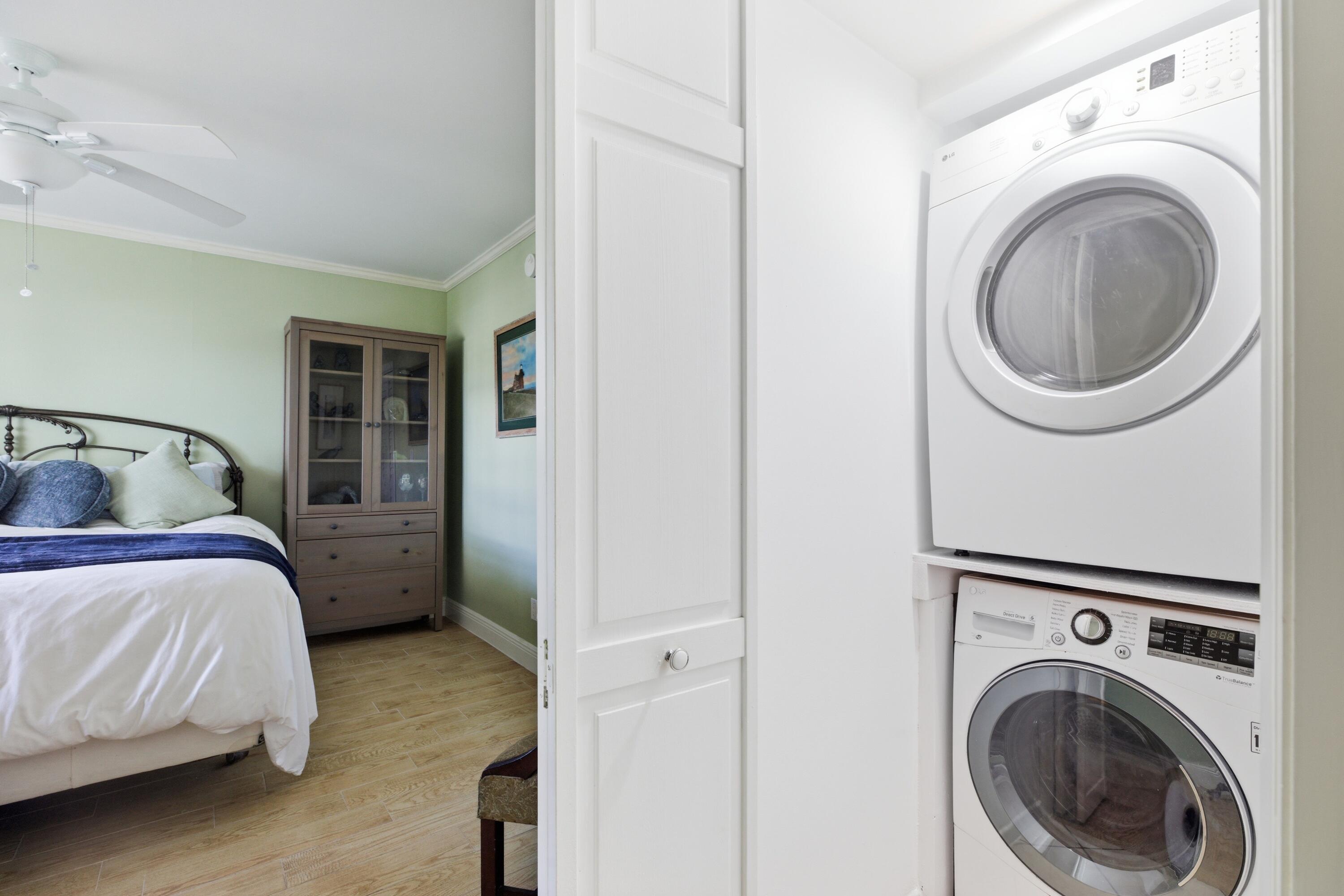 1901 S Roosevelt Boulevard Unit: 208E